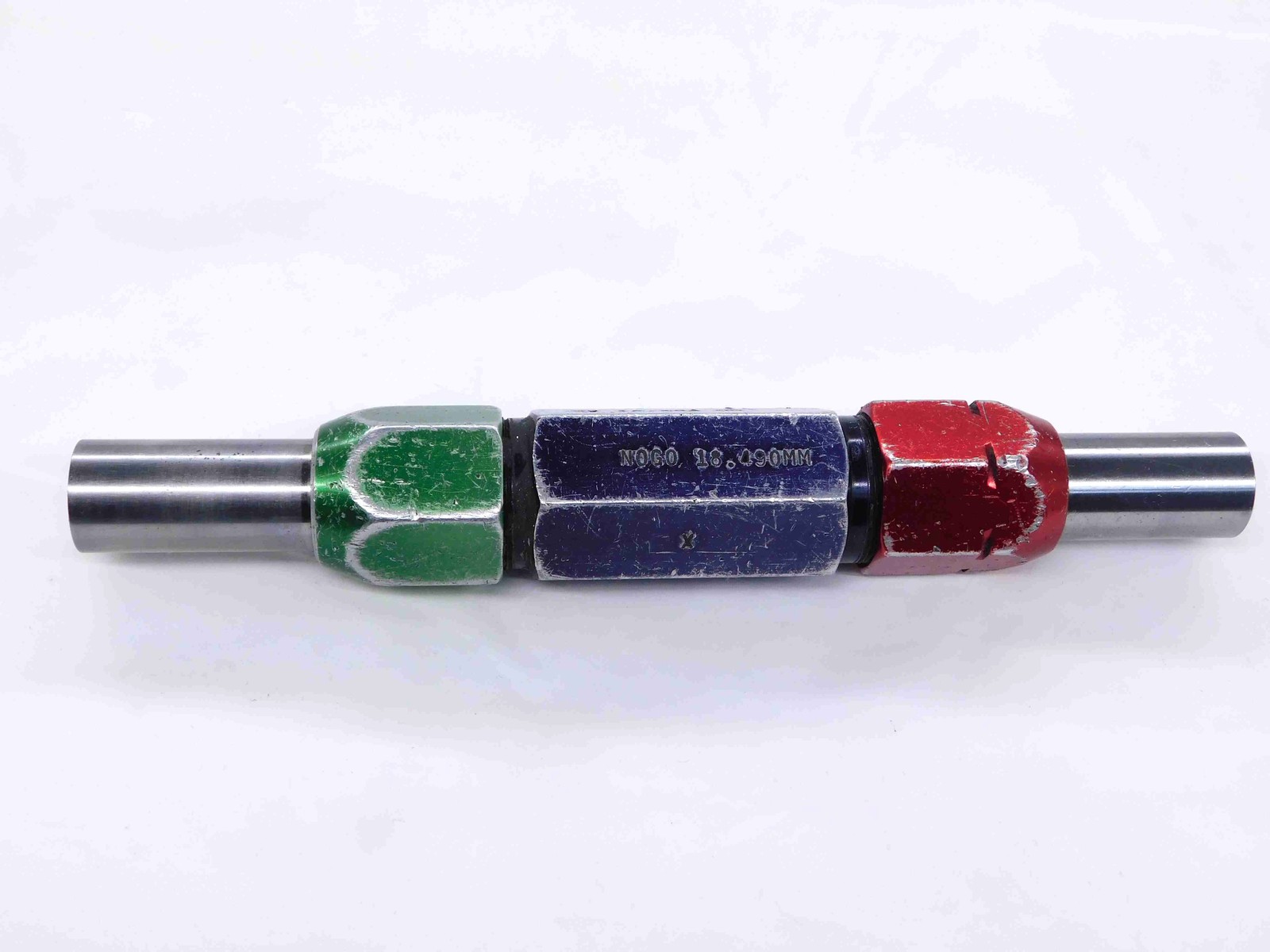 18.464 & 18.490 CL X METRIC PIN PLUG GAGE GO NO GO 18.500 -.010 19 .7269 18.49