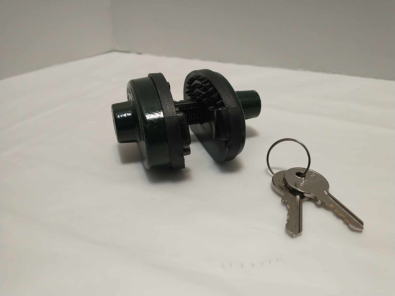 SHOT LOCK Gun TRIGGER LOCK 2 Keys GREEN Read Desc See Pics