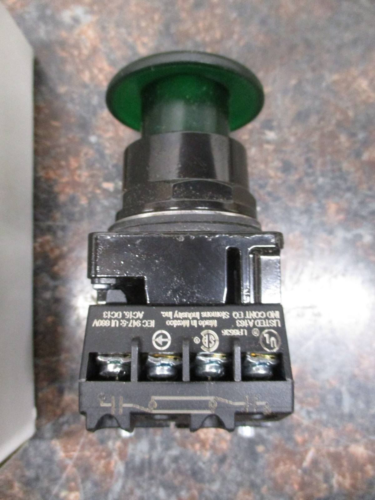 NEW Siemens 52BP2LSA Push Pull Operator Led Module GREEN FREE SHIPPING
