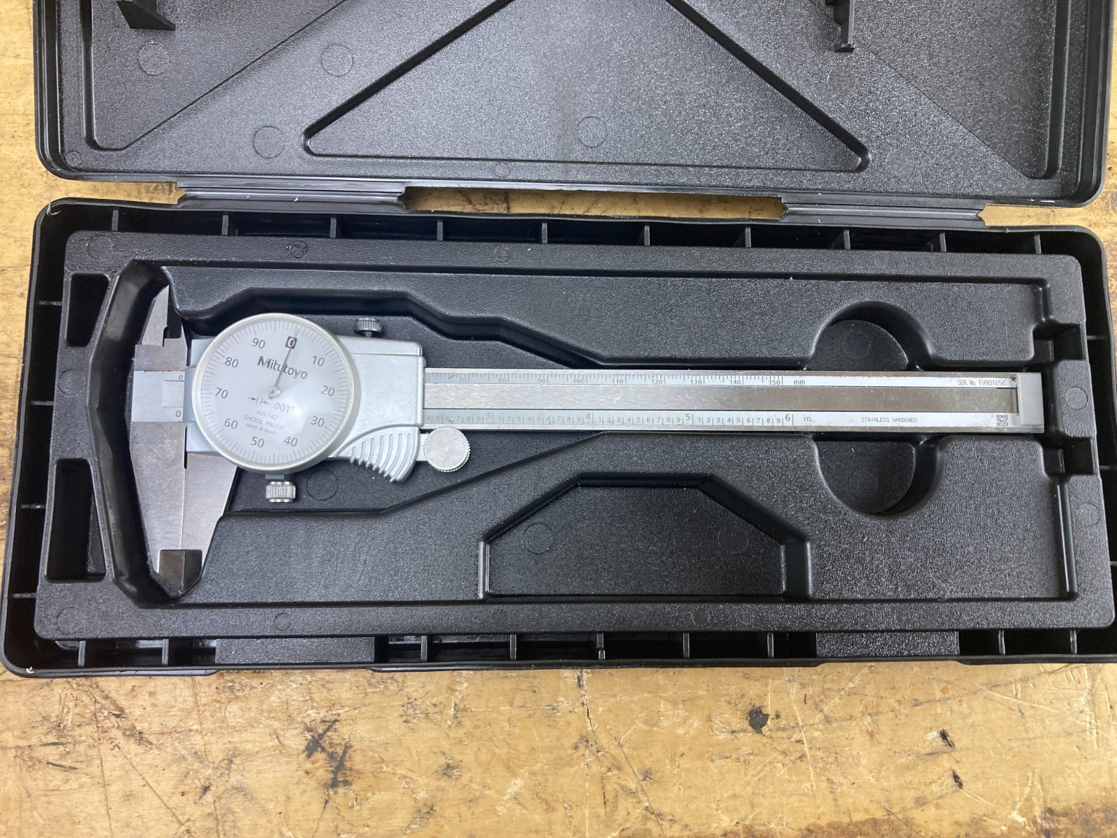 Mitutoyo 505-742-56 Dial Caliper