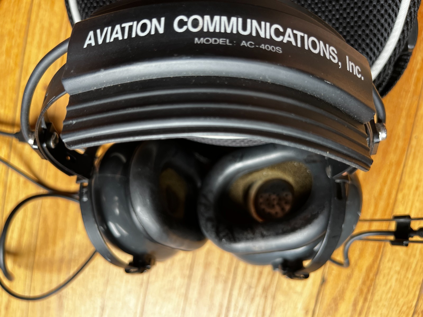 Aviation Communications AC-400S Headset