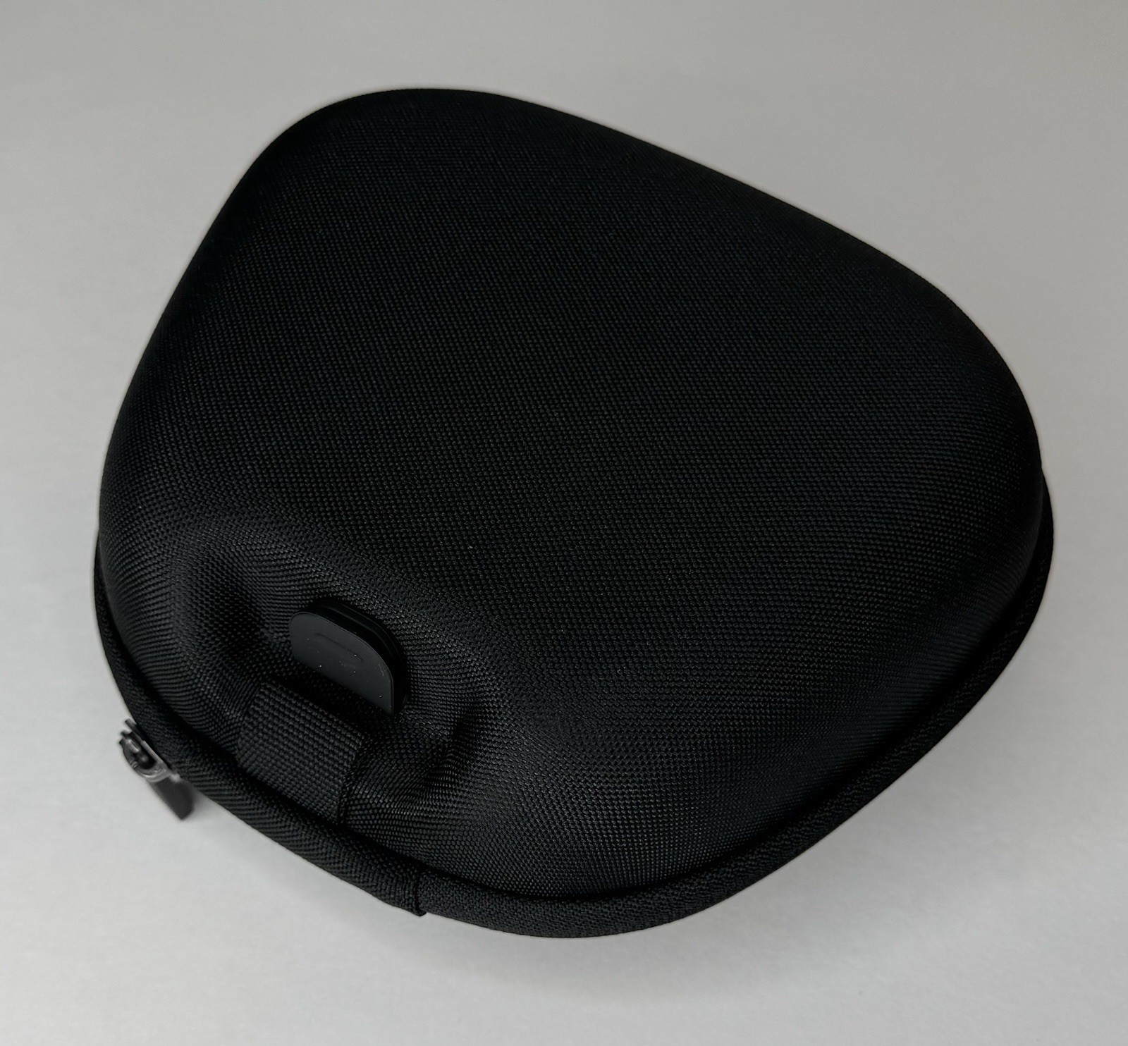 Xbox Model 1924 Charger Case NO CONTROLLER OR PADDLES