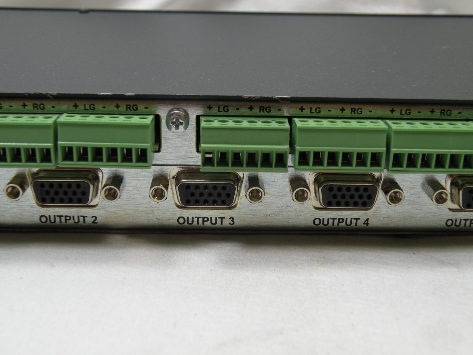 Kramer VP-108, Computer Graphics Video & Balanced Stereo Audio Distribution Amp.