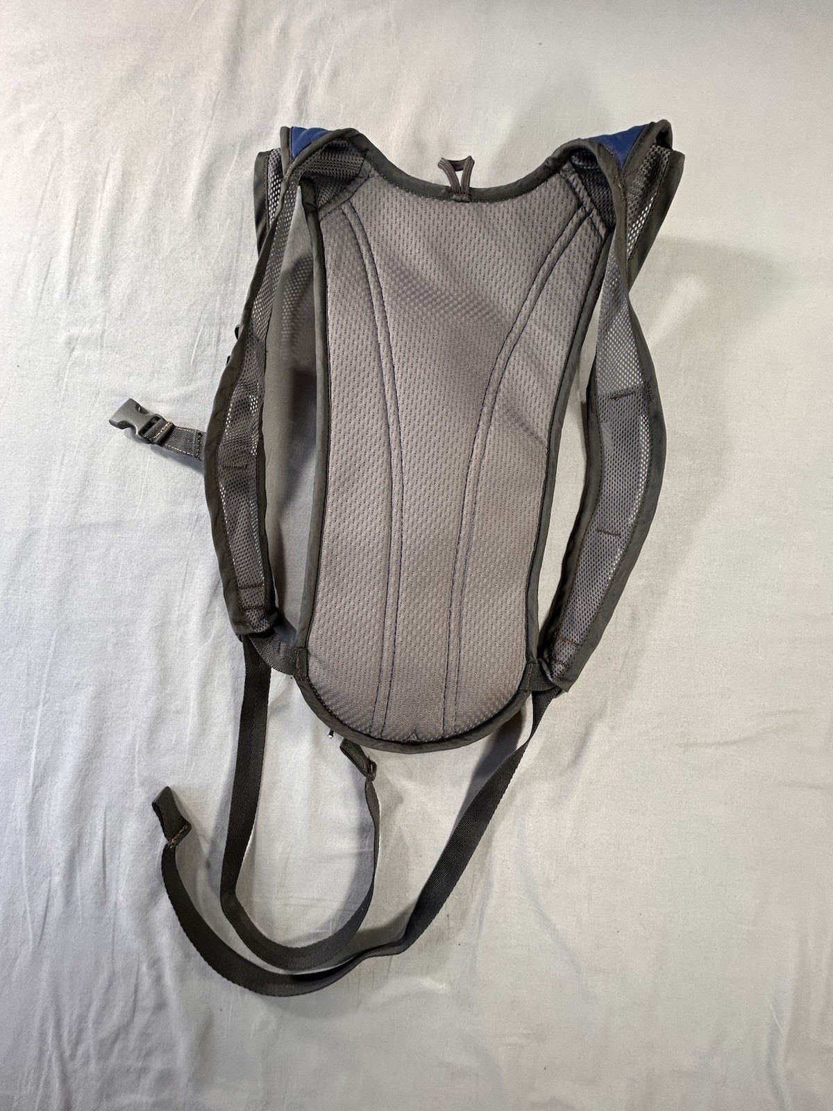 CamelBak Classic 2L hydration pack Backpack Only No Liner