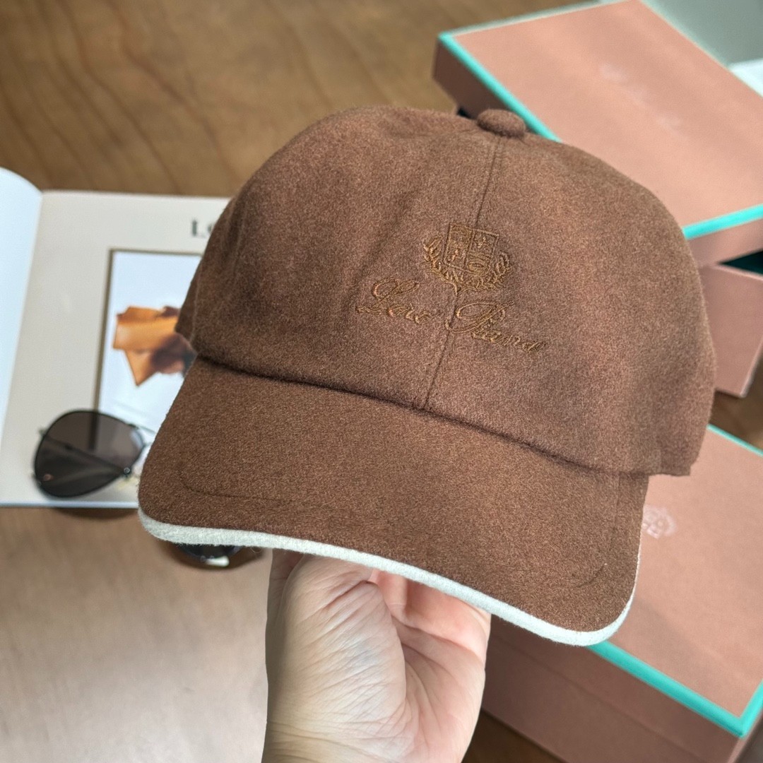Loro Piana wool baseball cap, new versatile classic retro style.