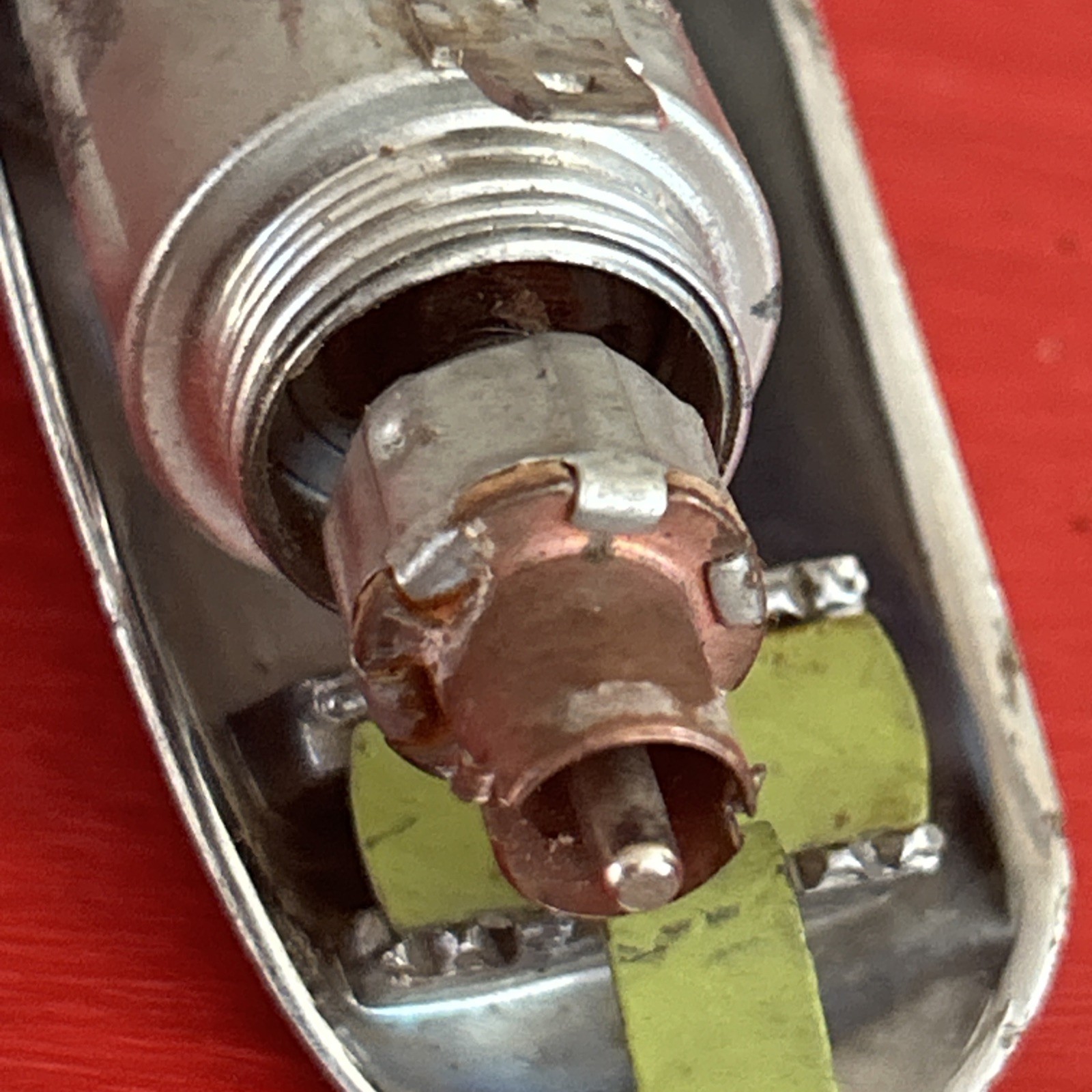 Vintage Lighter Socket 4762352 LH Dash Mount 1960 Buick ?