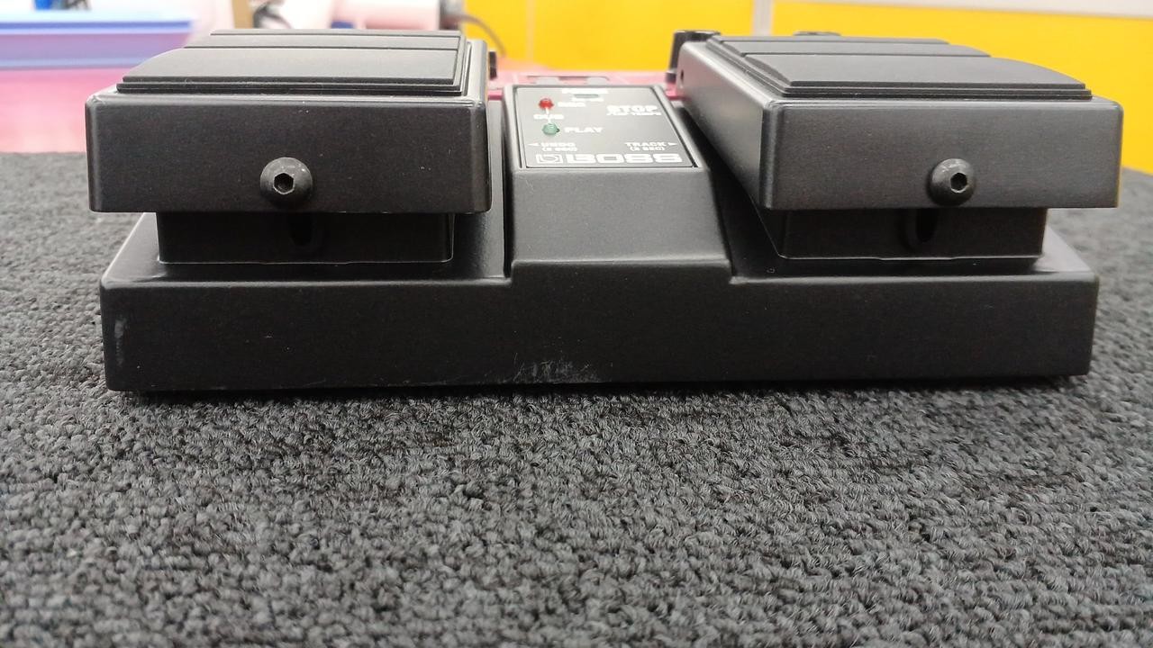 BOSS Model RC-30 Loop Station
