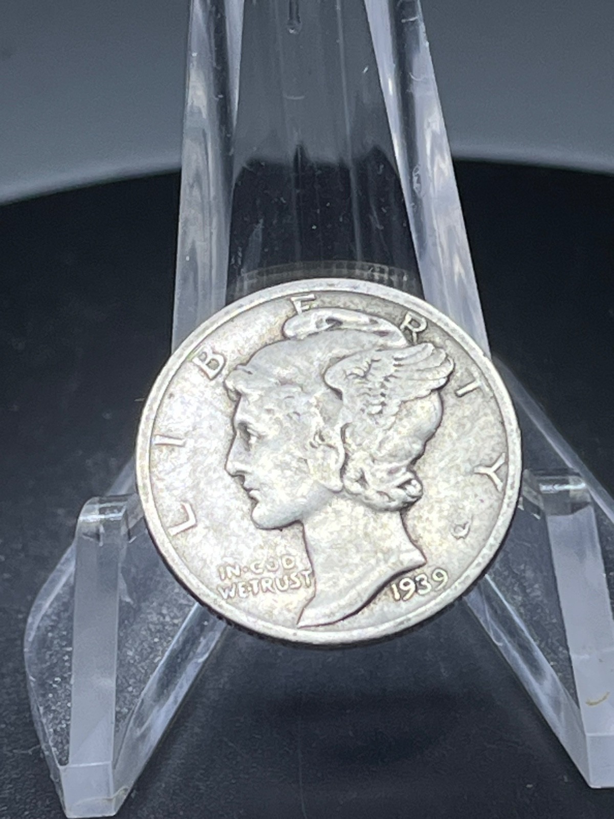 1939 D  Mercury Dime circulated 90% Silver  Stock Photo