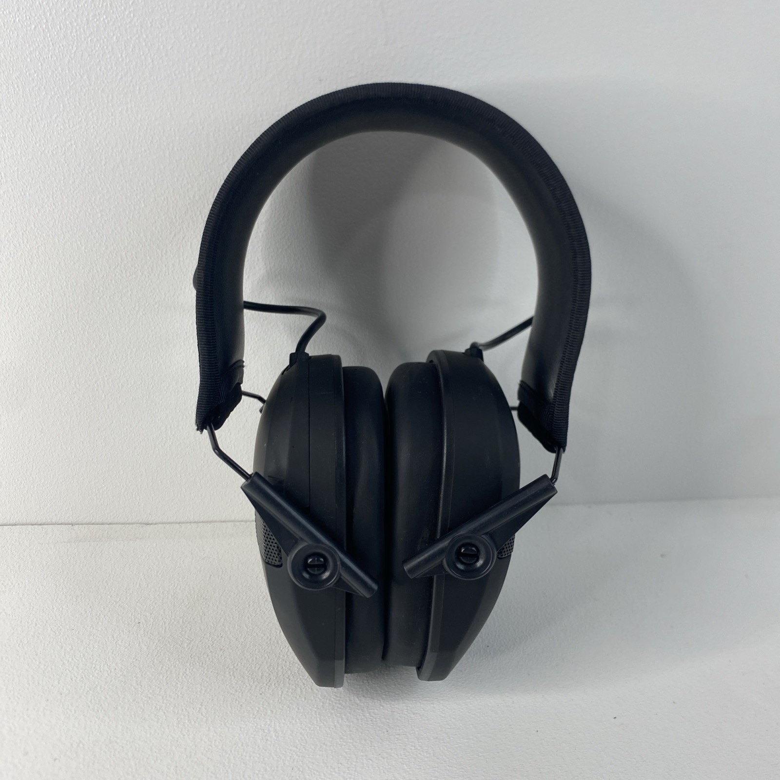 Walkers Razor Electronic Shooting Earmuffs Black 3.5mm Jack Hearing Protection