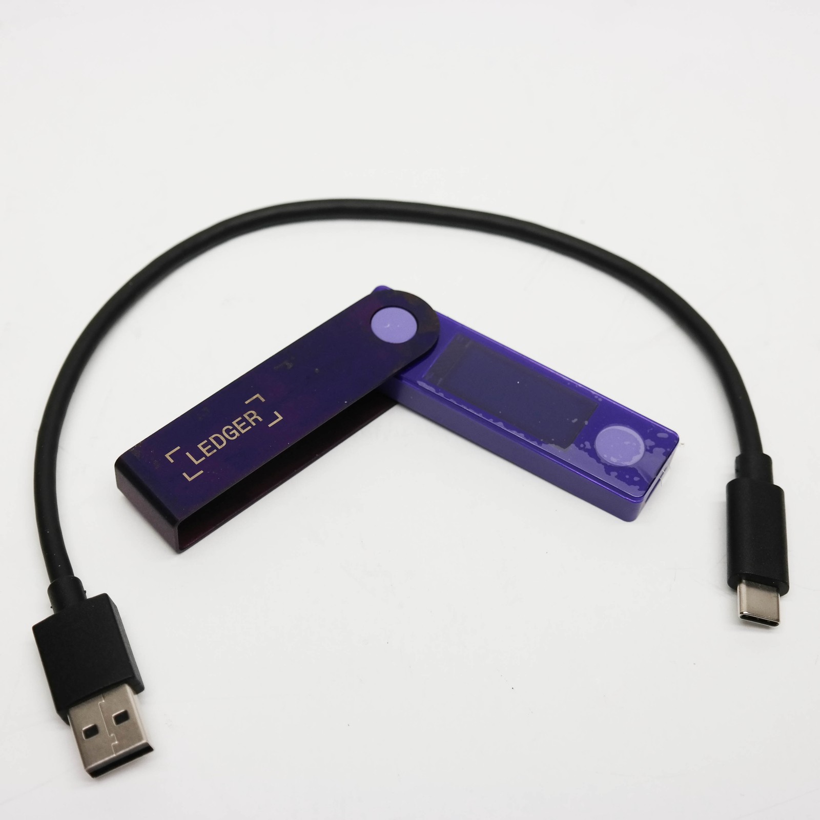 Ledger Nano X Crypto Hardware Wallet Bluetooth - Amethyst Purple