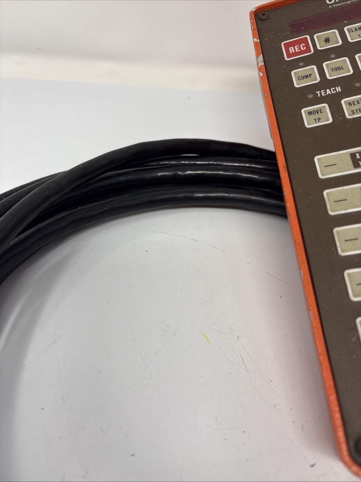 UNIMATION WESTINGHOUSE TEACH PENDANT W/ CABLE 2D65617G01