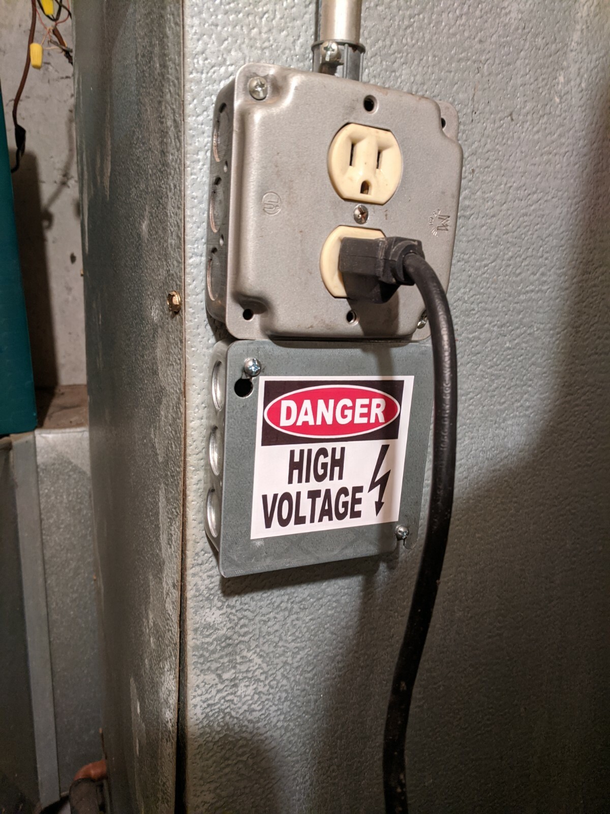 Emergency Stash PERMANENT OR MAGNET LOCKING HIDDEN DIVERSION SECRET SAFE,