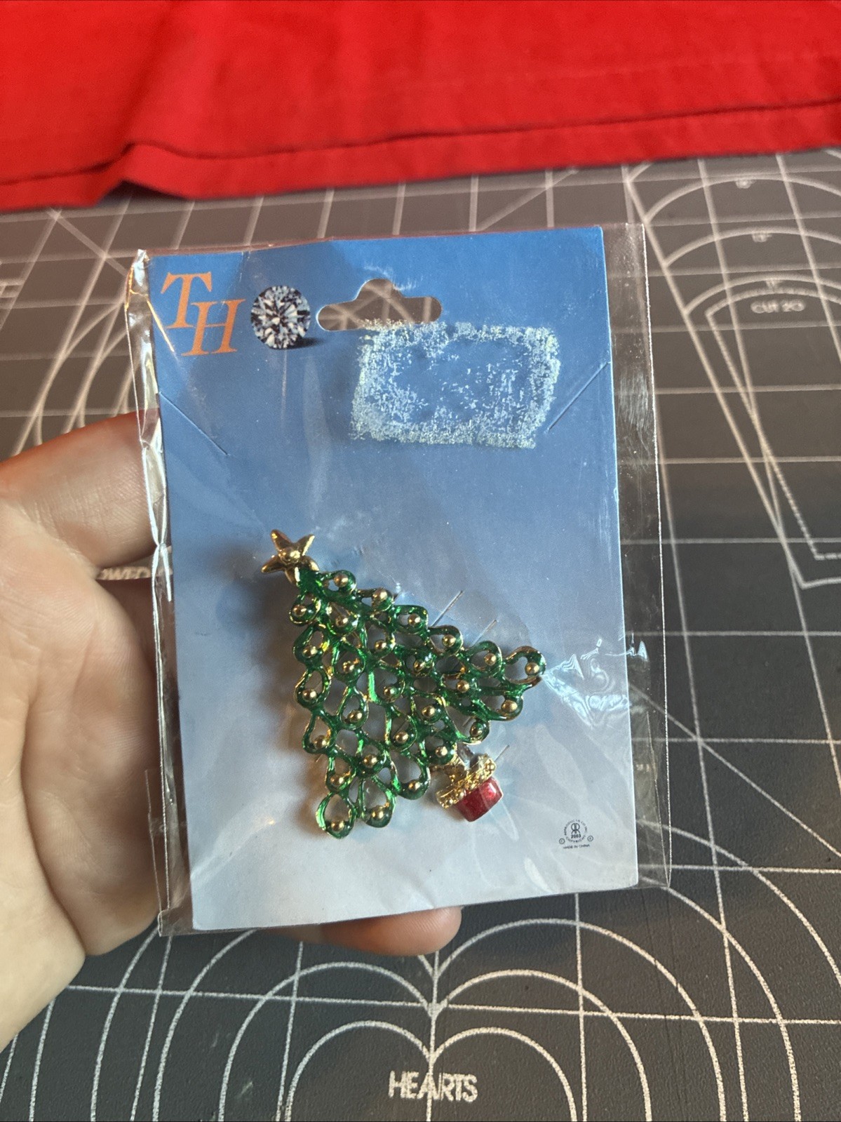 Vintage 2003 TH Christmas Tree Pin Sealed NEW