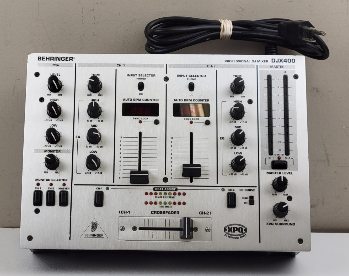 Behringer DJX400 Pro DJ Mixer 2-Channel BPM Counter VCA Control - **POWERS ON**