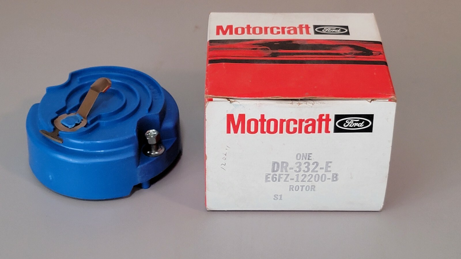 GENUINE Motorcraft DR-332E Distributor Rotor  Ford E6FZ-1220-B
