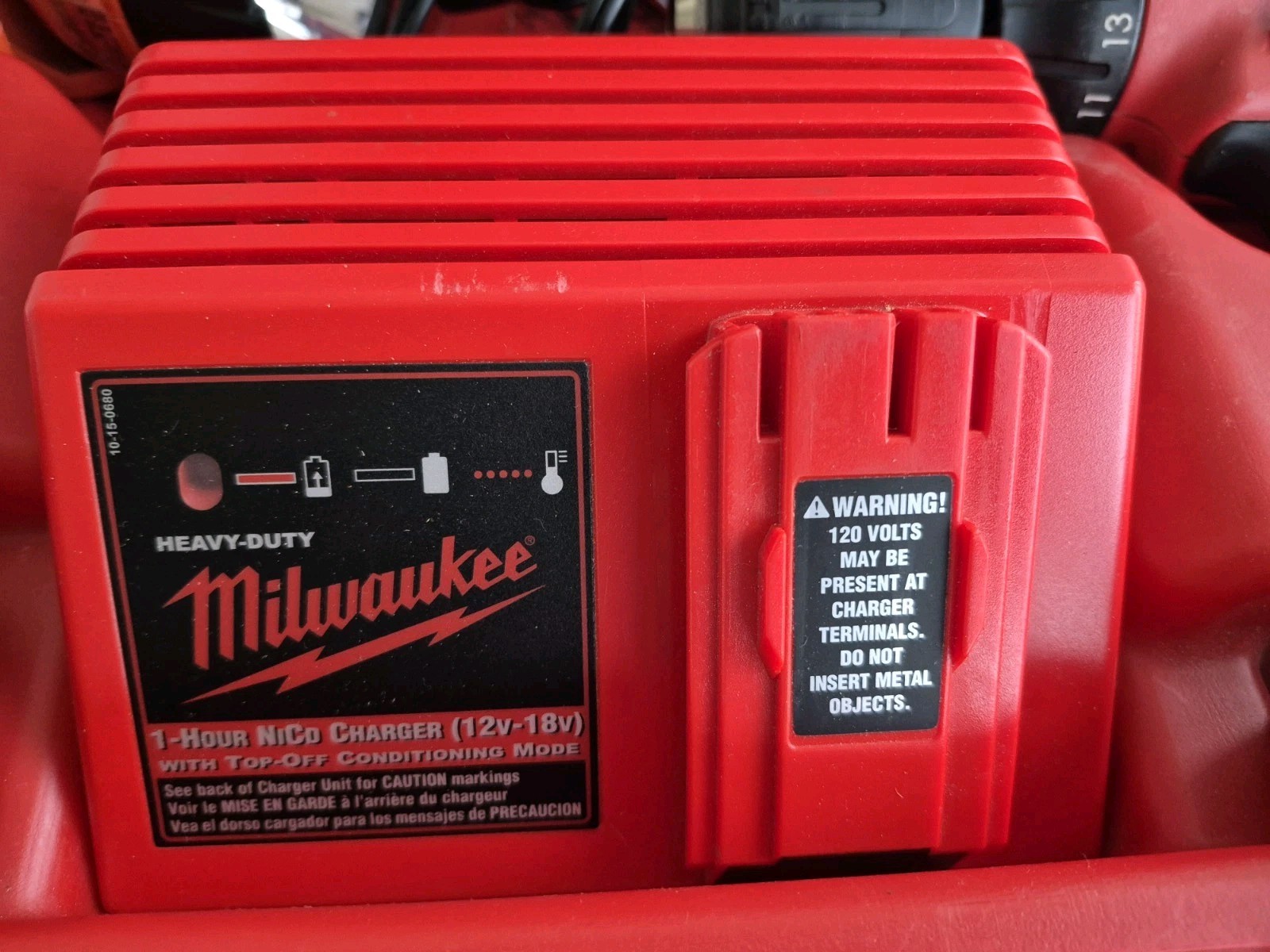 MILWAUKEE TOOLS DUO SET DRIVER DRILLS & 18 VOLT WORK LIGHT WITH MANUALS AND...