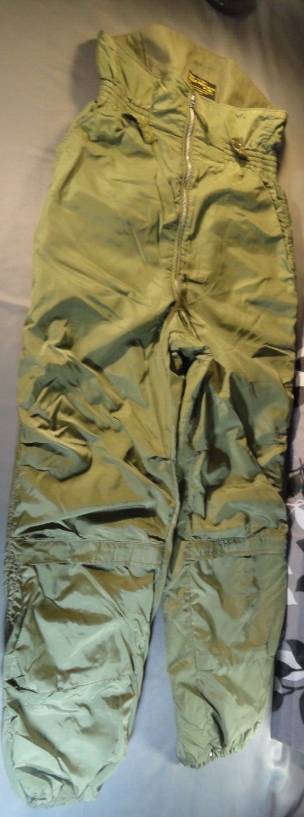 VINTAGE USN NAVY WINTER FLYING SUIT EXTREME COLD WEATHER OLIVE GREEN PANTS 36L