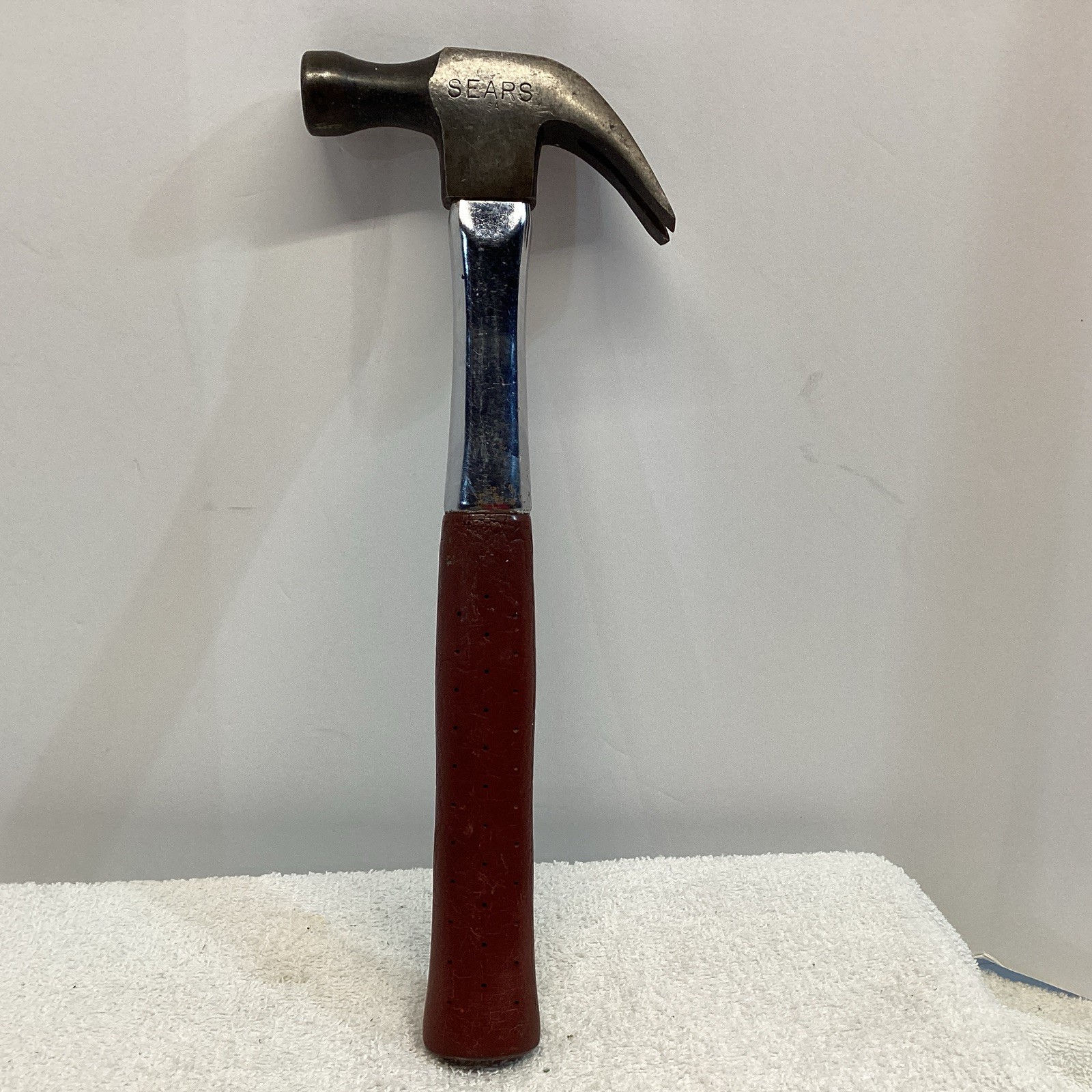 Vintage Sears 16 oz Curved Claw Hammer Model 38101 Rubber Grip Made In USA