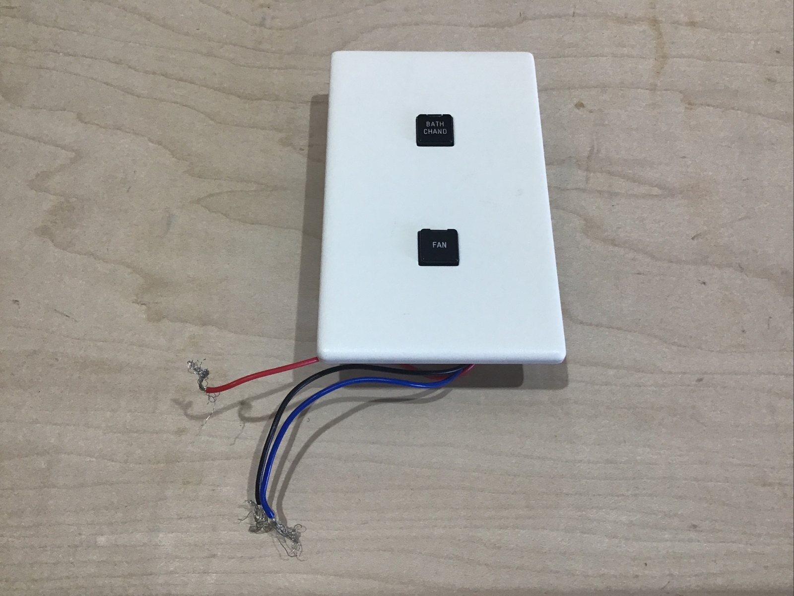 LiteTouch/ Savant 2 Button Keypad Dimmer (White With Black Buttons) e721
