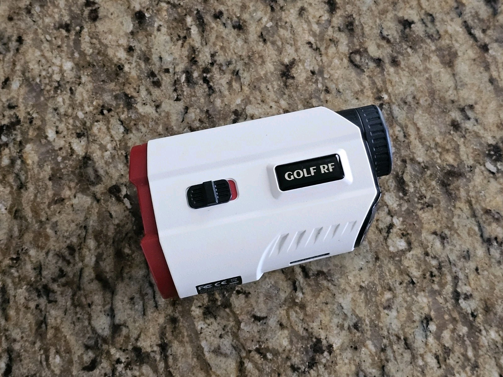 Golf RF C004 Laser Rangefinder Built-in Magnet 700 yd Distance 6x Magnification