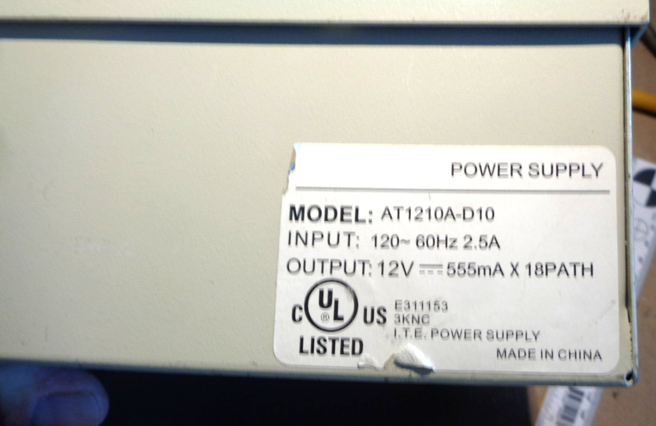 New DV-AT1210A-D10 18 Port Fused Outputs Power Supply & Distribution Box