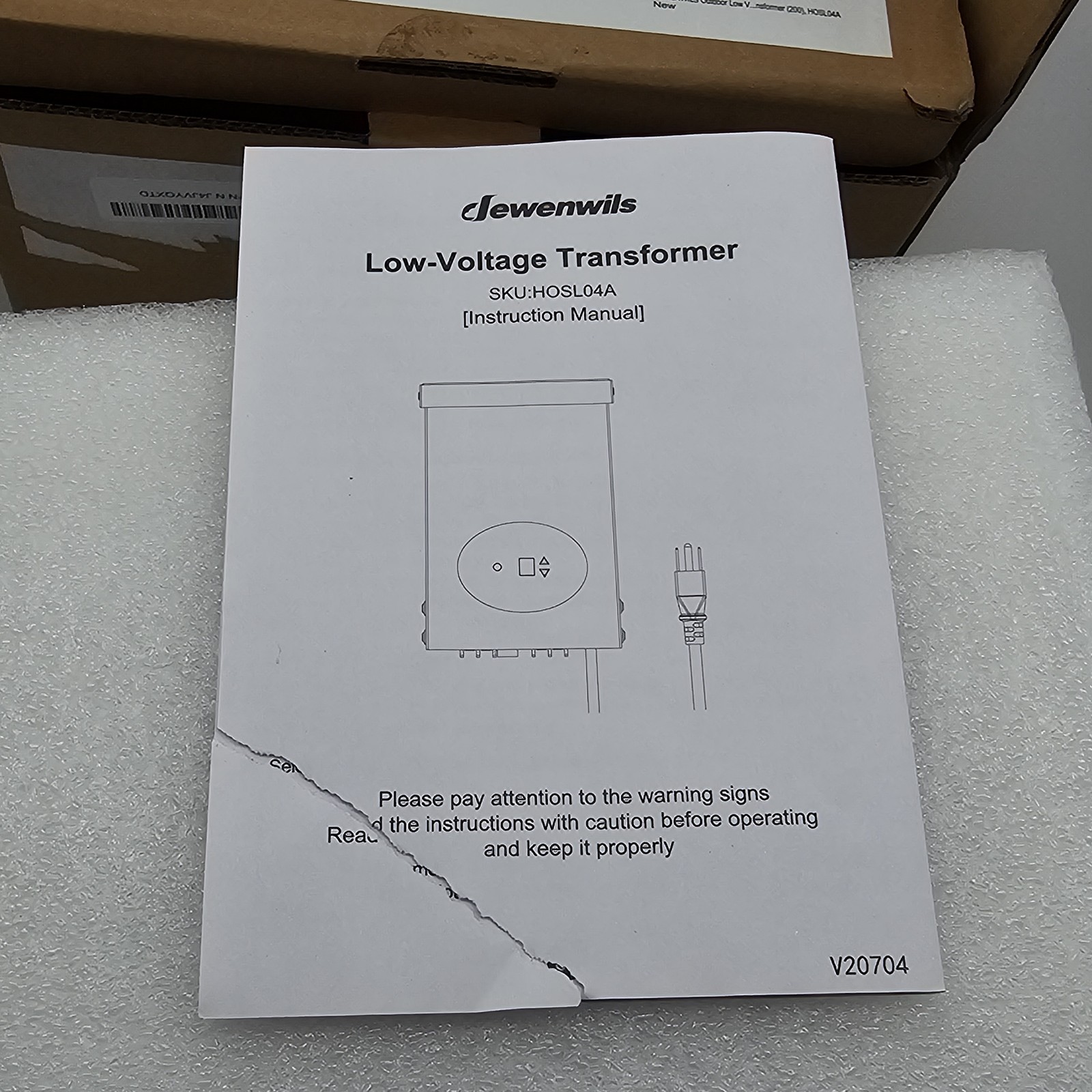DEWENWILS 200W Low Voltage Landscape Transformer with Timer Dusk/Dawn Sensor