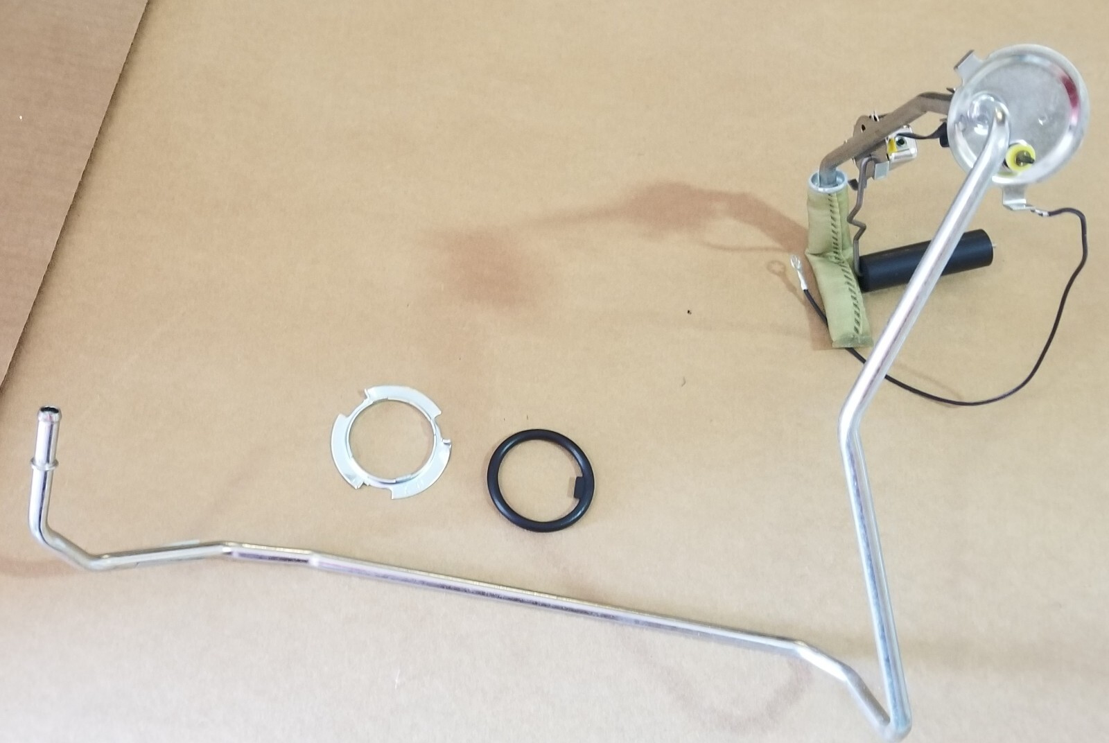 76 77 78 79 80 81 Camaro fuel gas tank sending unit NEW