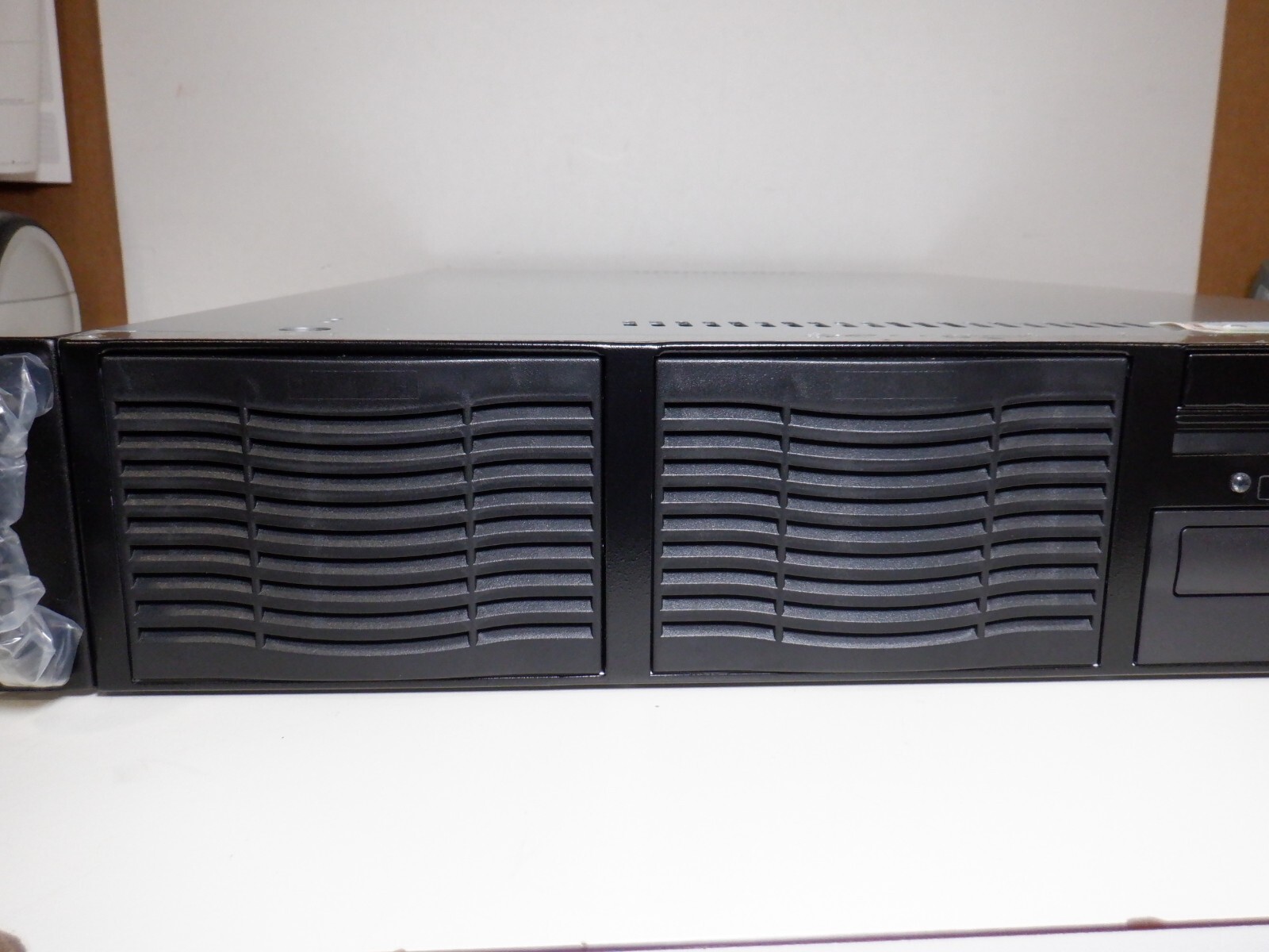 SUPERMICRO CSE-823i-550LPB 2U RACKMOUNT SERVER CHASSIS