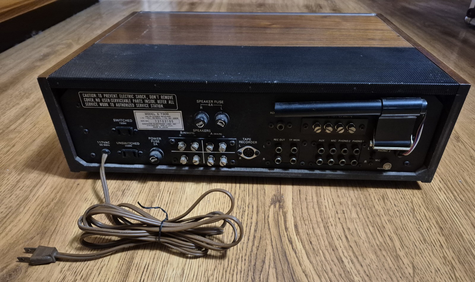 Vintage Sherwood S-7300 Receiver - Serviced