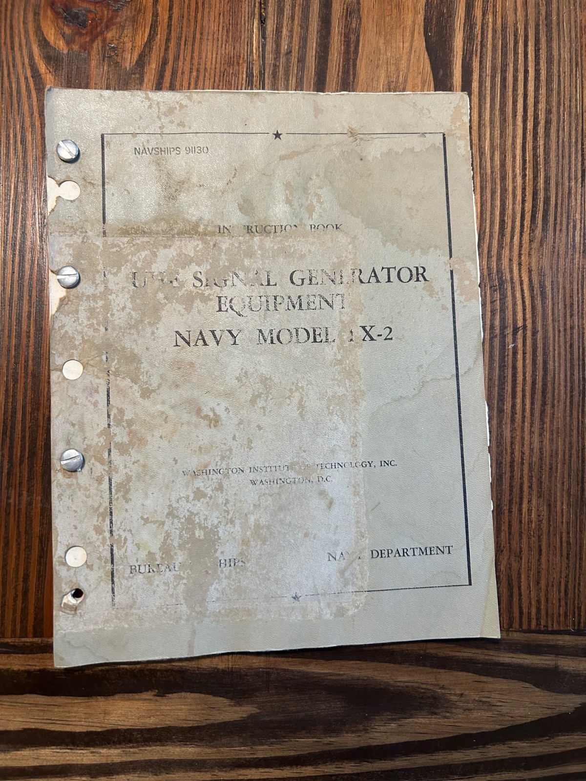 1948 instruction Book for UHF Signal Generator Equipment Navy Model LX-2