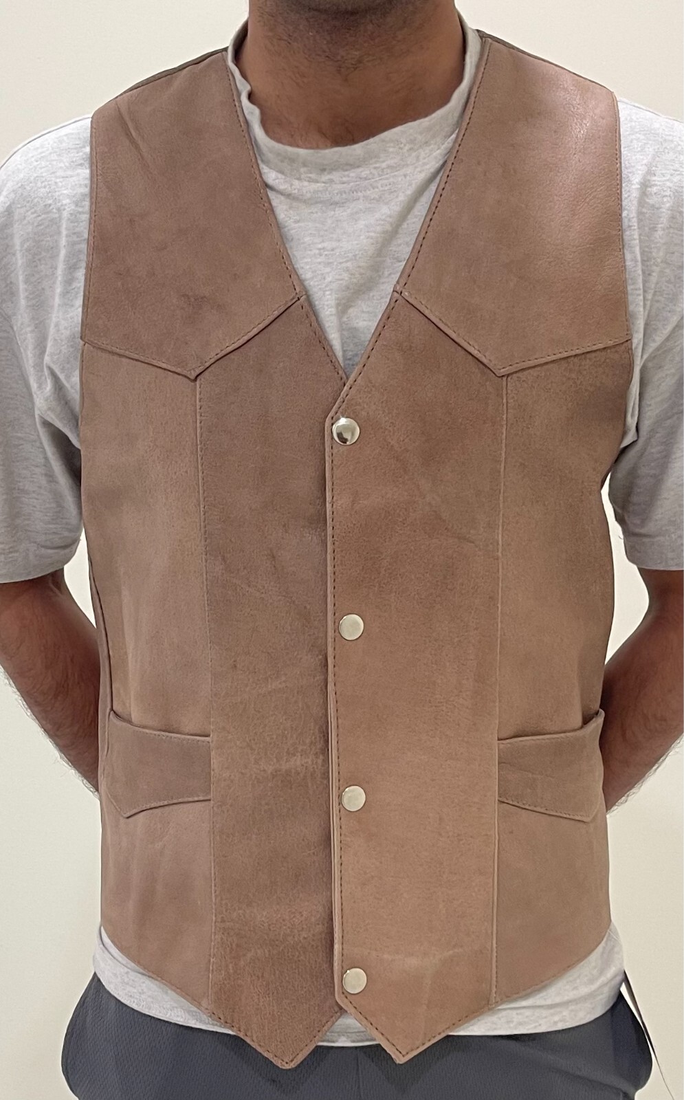 Men's Motorcycle vest Genuine Leather vest Club Style Biker Vest with Gun Pocket