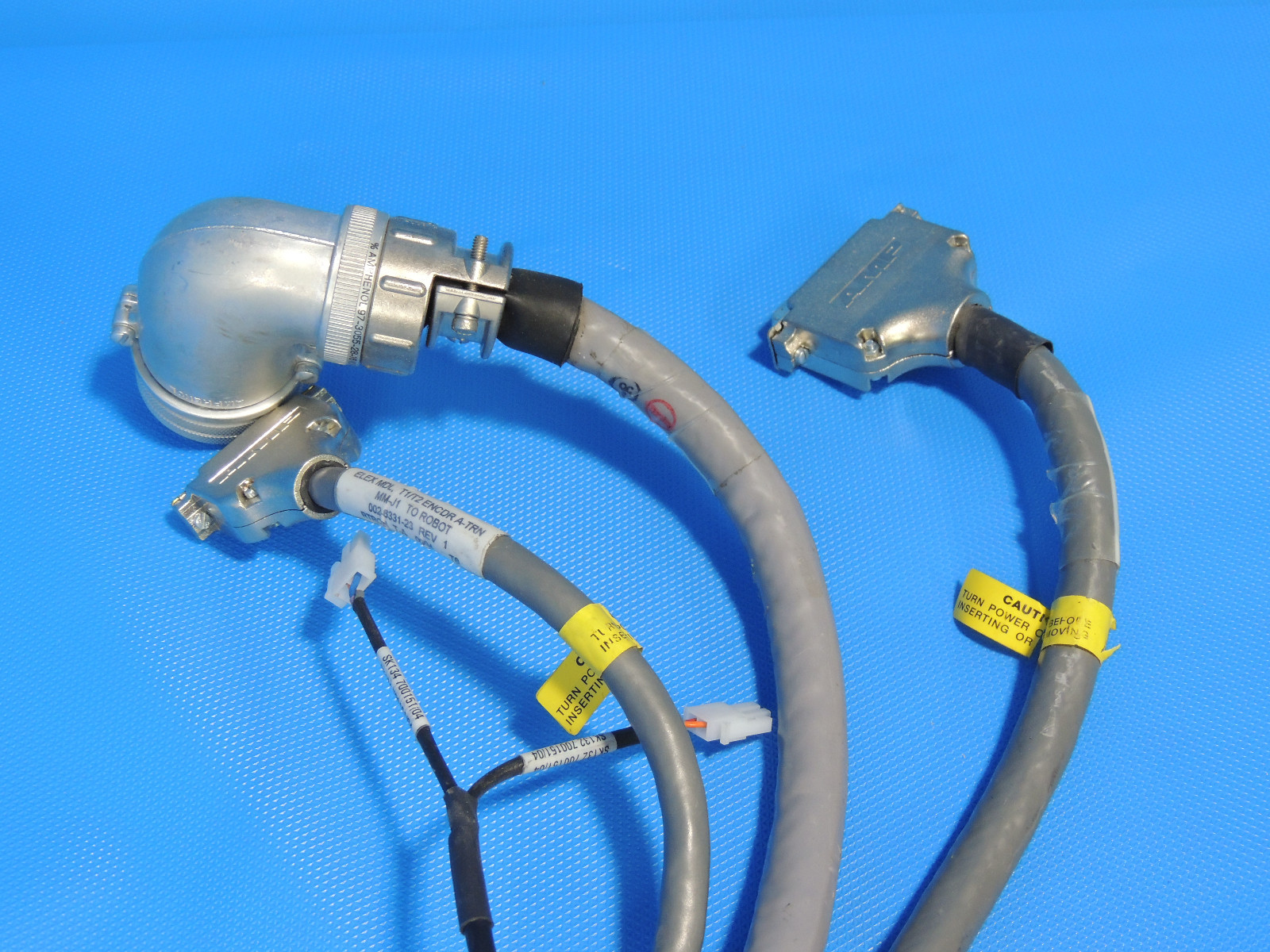 AMAT Applied Brooks 002-4674-09 mit Kabel Robot Steuerung 101374