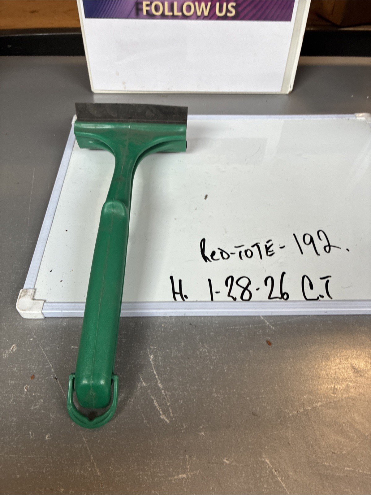 Ice Scraper Tool, 12 Inch  Green   Ergonomic Window Ice Scraper With 5 Inch Blad