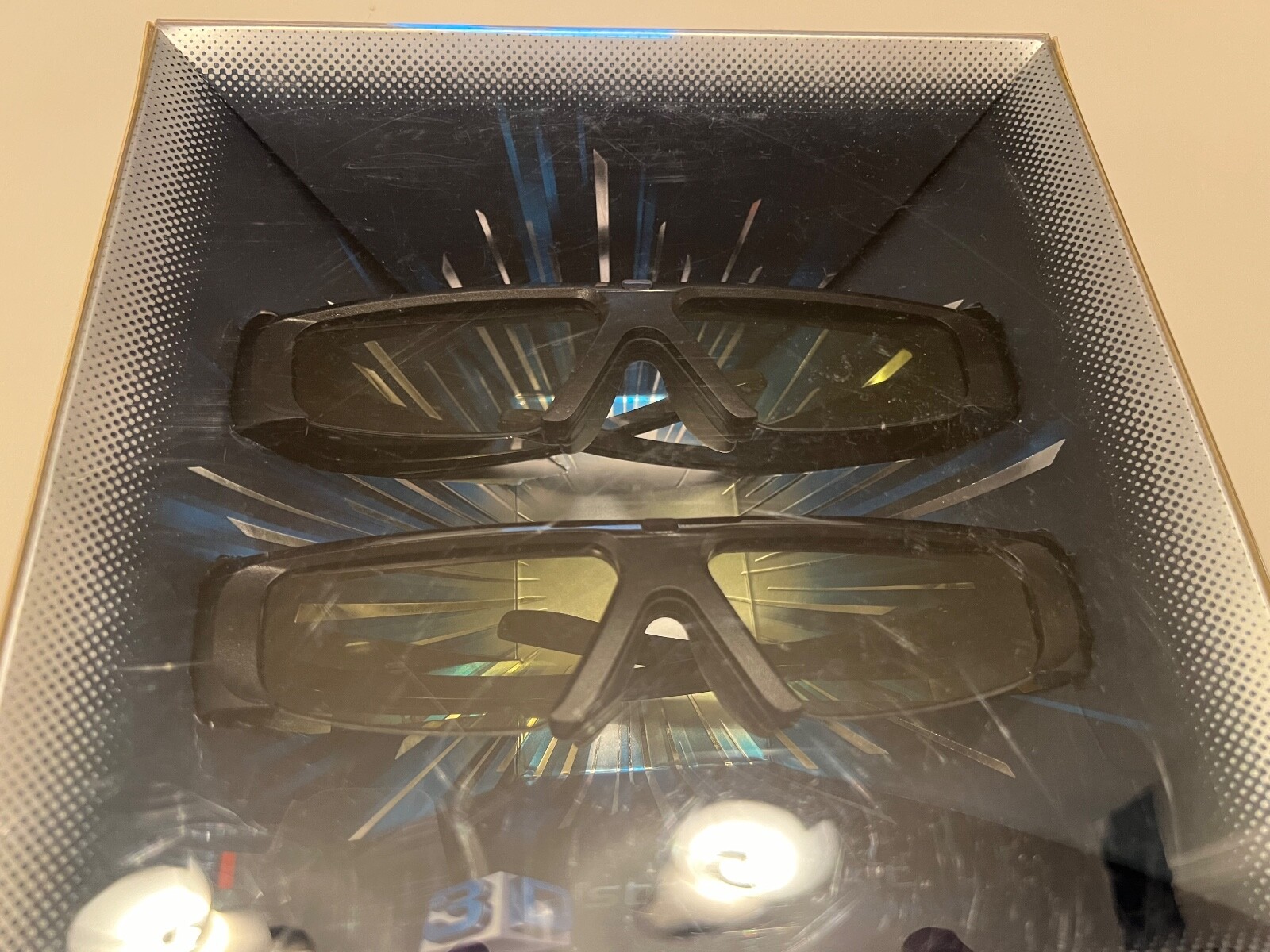 NEW Samsung SSG-P2100X/ZA Full HD IMAX/Dragon 3D Starter Kit 2 PAIRS of GLASSES