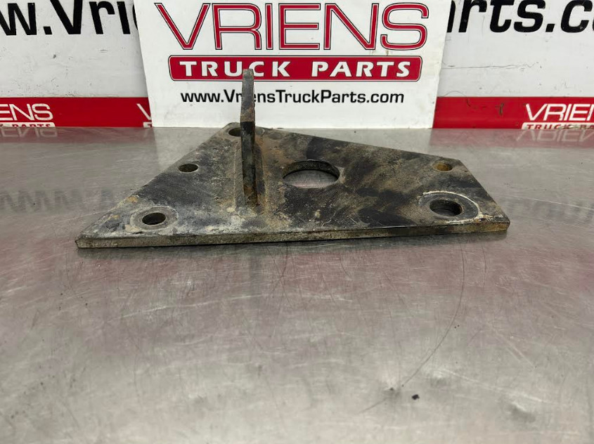 BRACKET-SUPPORT RH