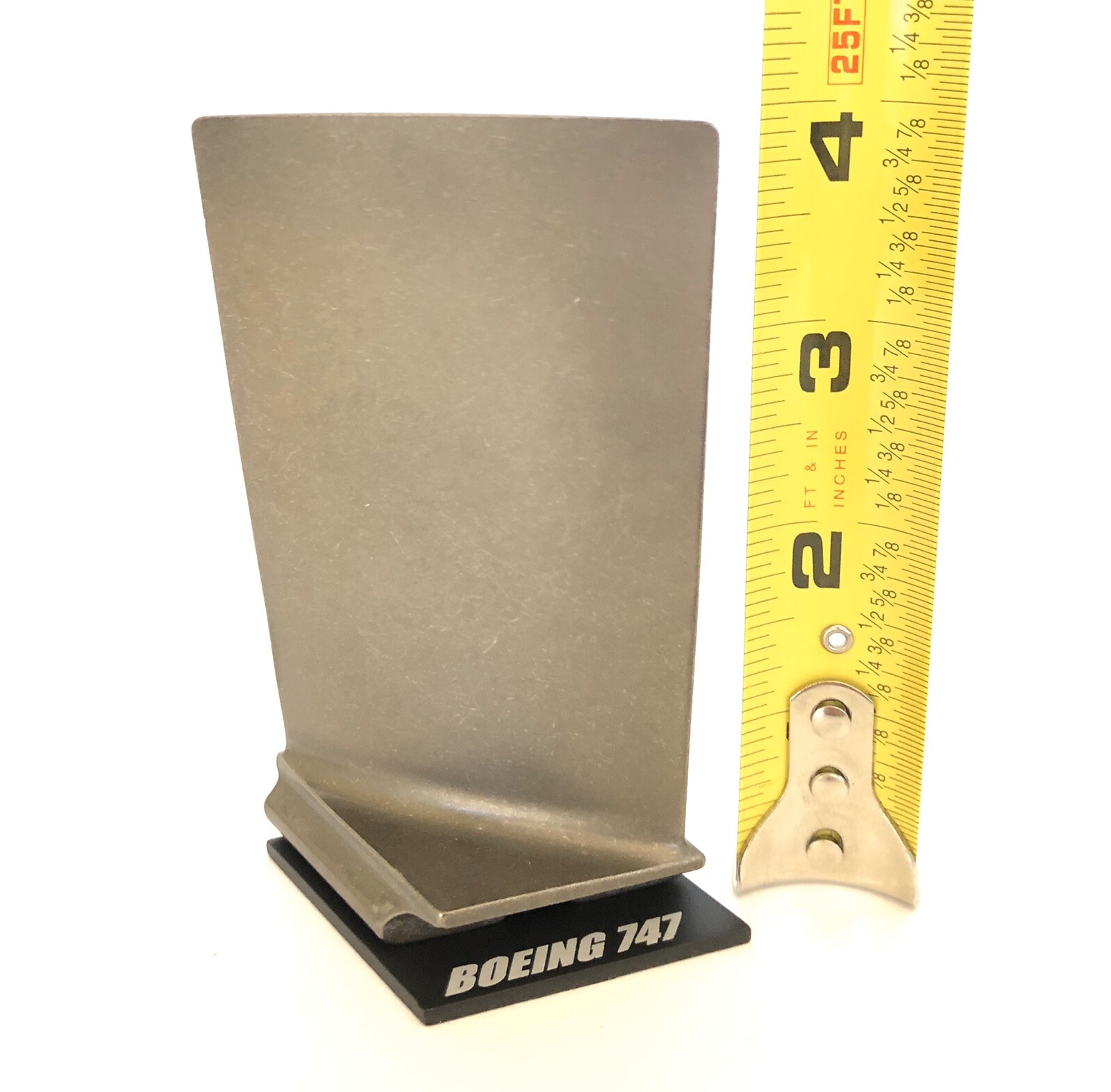 Boeing 747 RB-211 Rolls Royce Titanium Jet Engine Blade Display Pilots Gift Sim