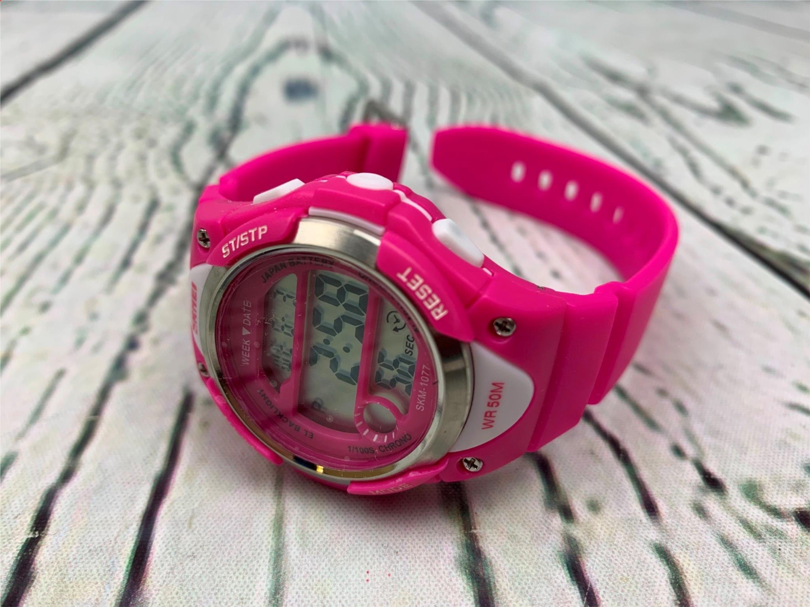 Girls Pink Digital Watch 50m Water Resistant Stopwatch Alarm For Ages 5 to 13