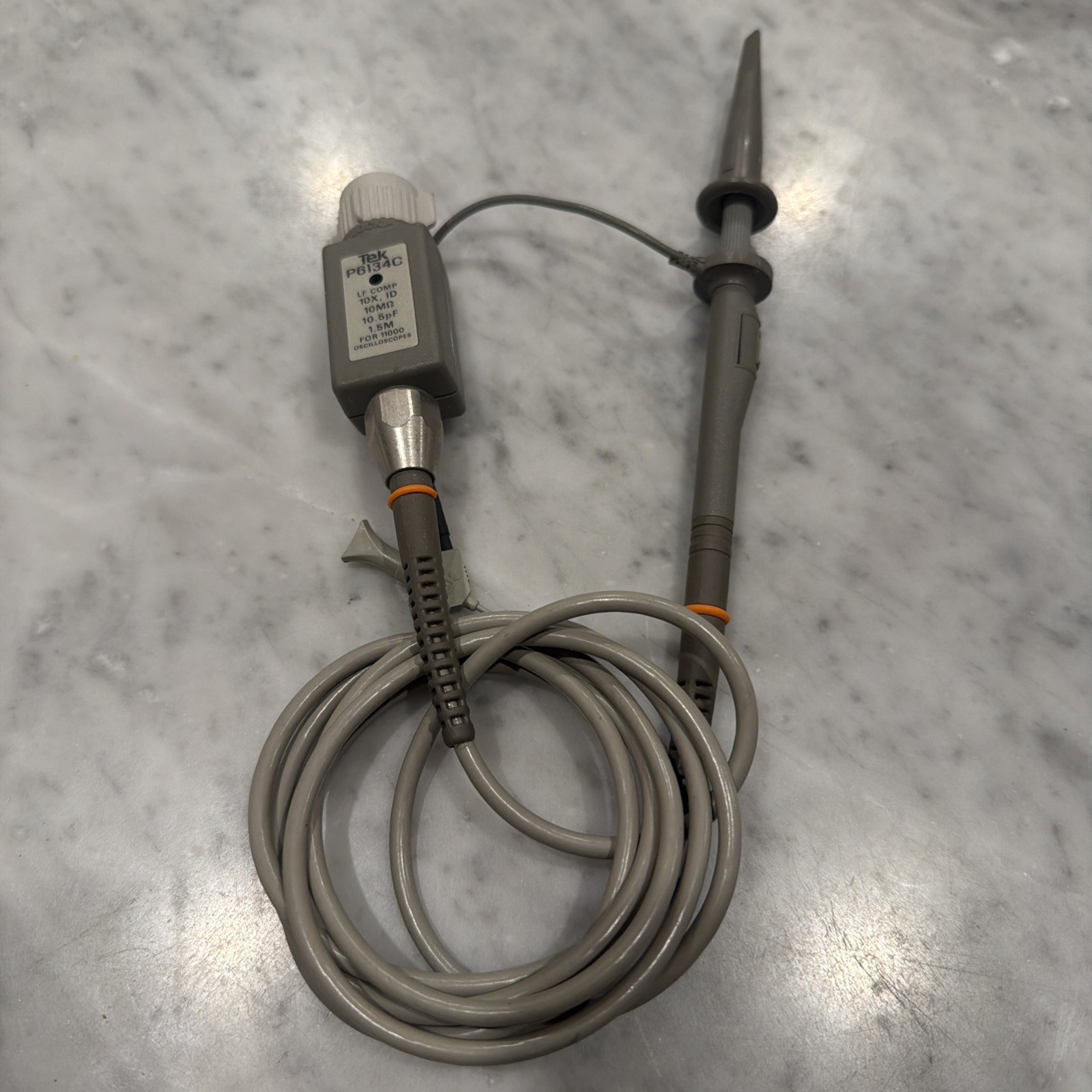 Tektronix Tek P6134C 400 MHz Passive Probe 10X W/ Accessories