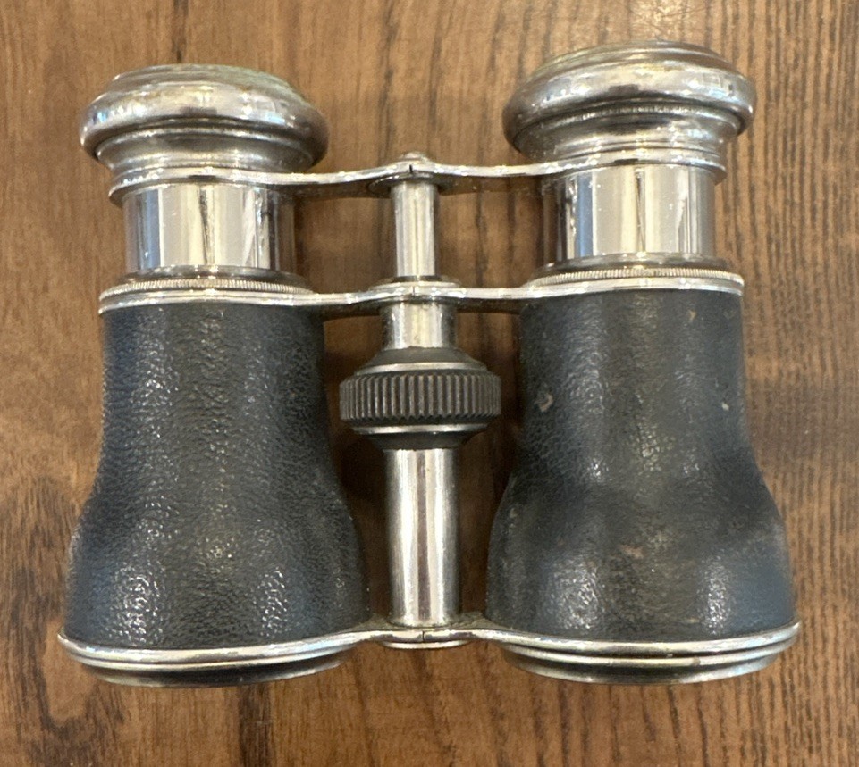 Antique Early 1930 LE Jockey Club Paris Binoculars Theatre Opera Horse Racing