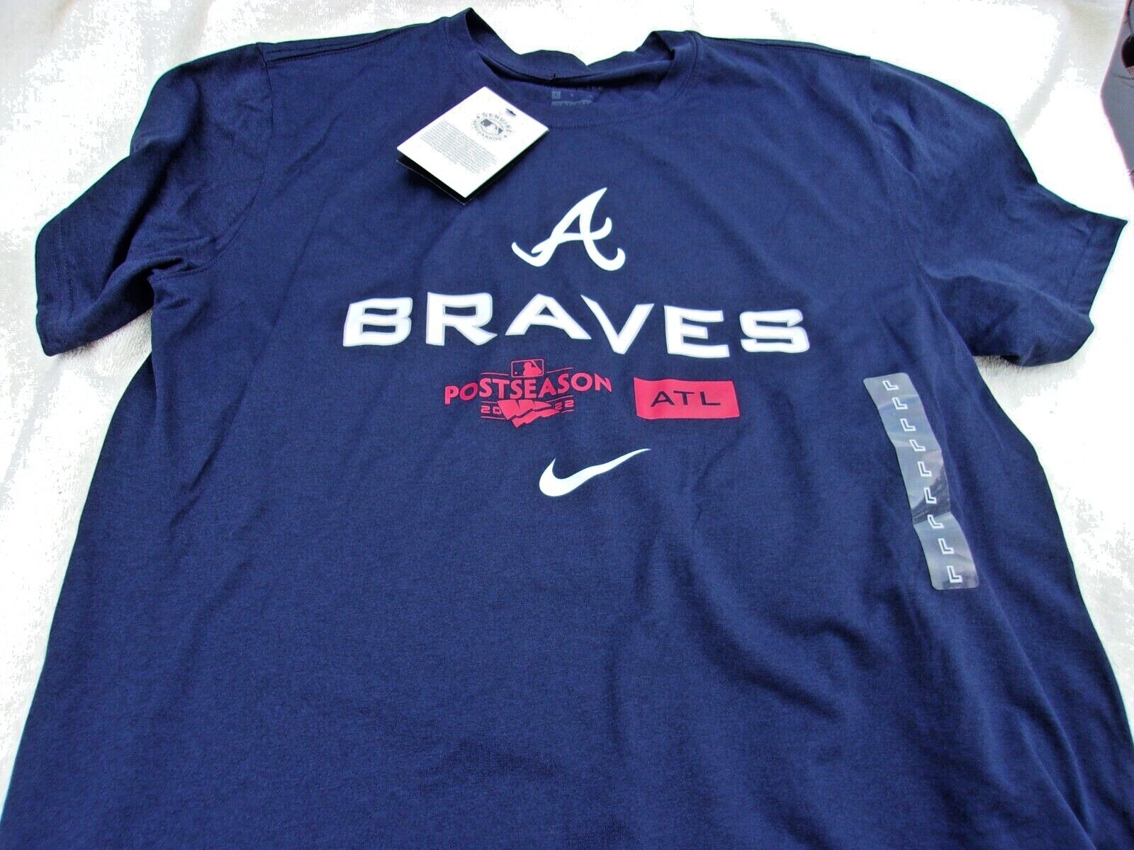 NWT Nike dri fit T, men's S, Atlanta Braves, postseason 2022, runs small