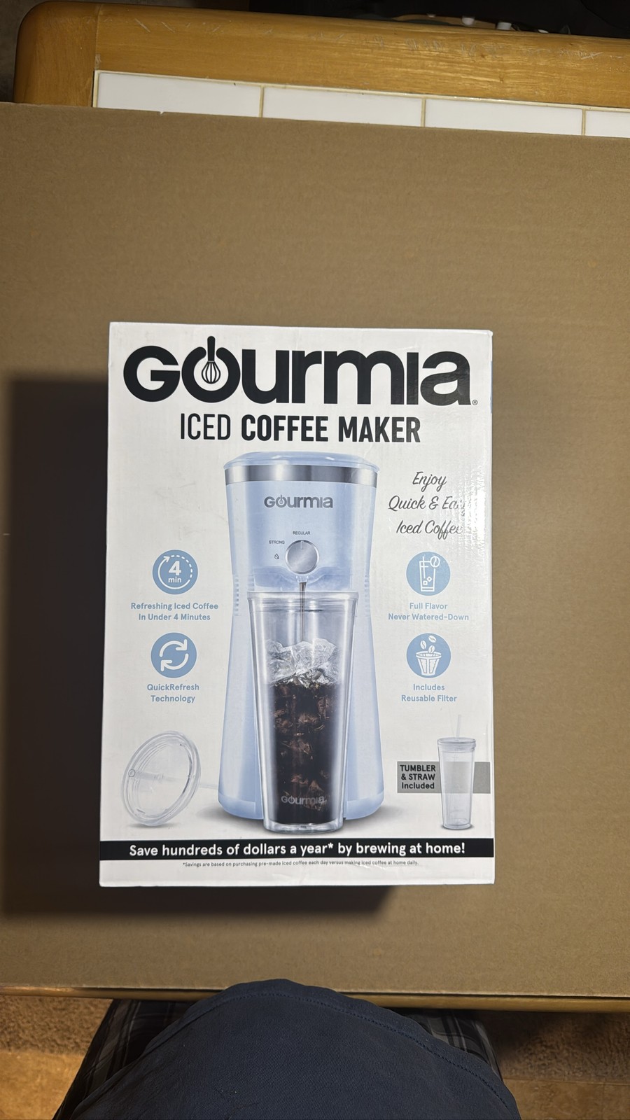 New Sealed NIB Gourmia 25oz Iced Coffee Maker Tumbler Filter Scoop Included