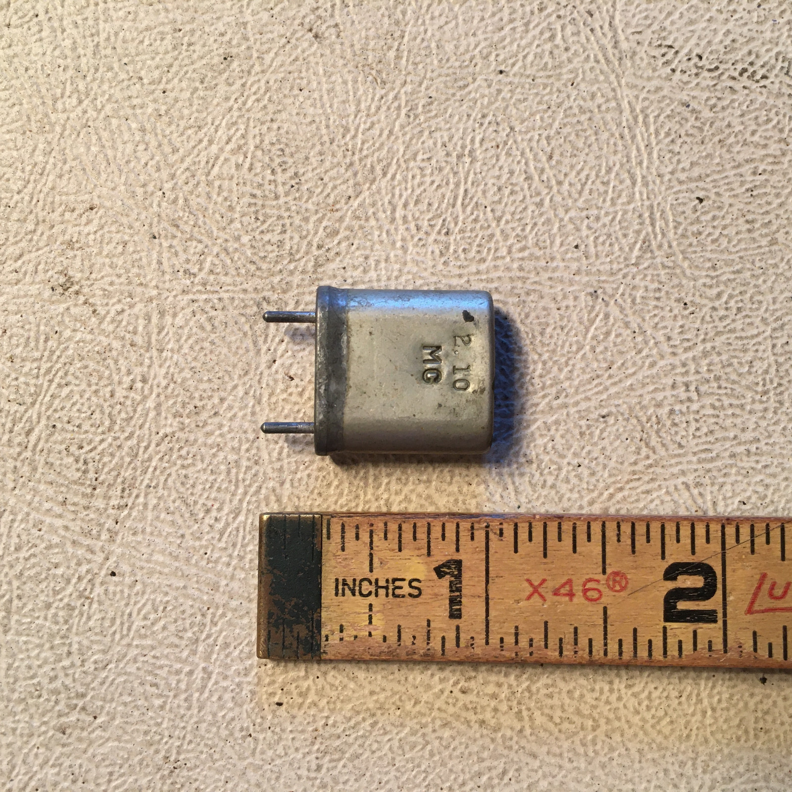 Quartz Crystal 2.10 Mc