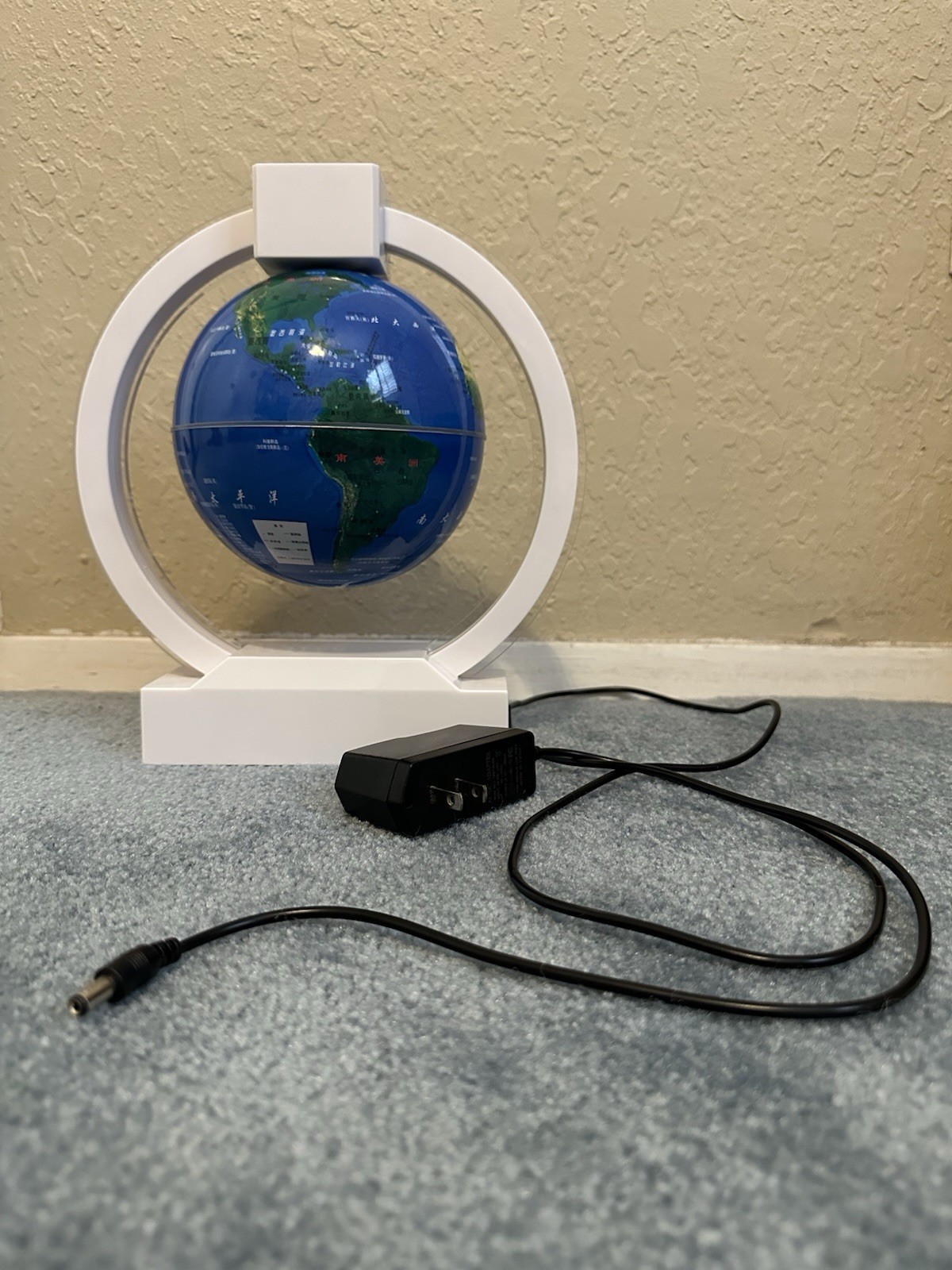 Round LED World Map Floating Globe Magnetic Levitation