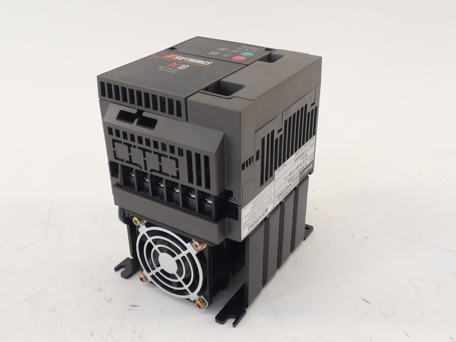 2HP Saftronics PC102002-9 Mini-Vector AC Drive 200-230V 11.1A 3PH PC10E1ST320...