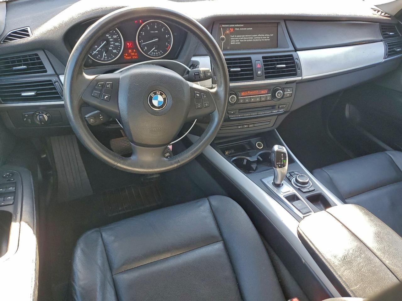 X5 2013 Glove Box 4999728