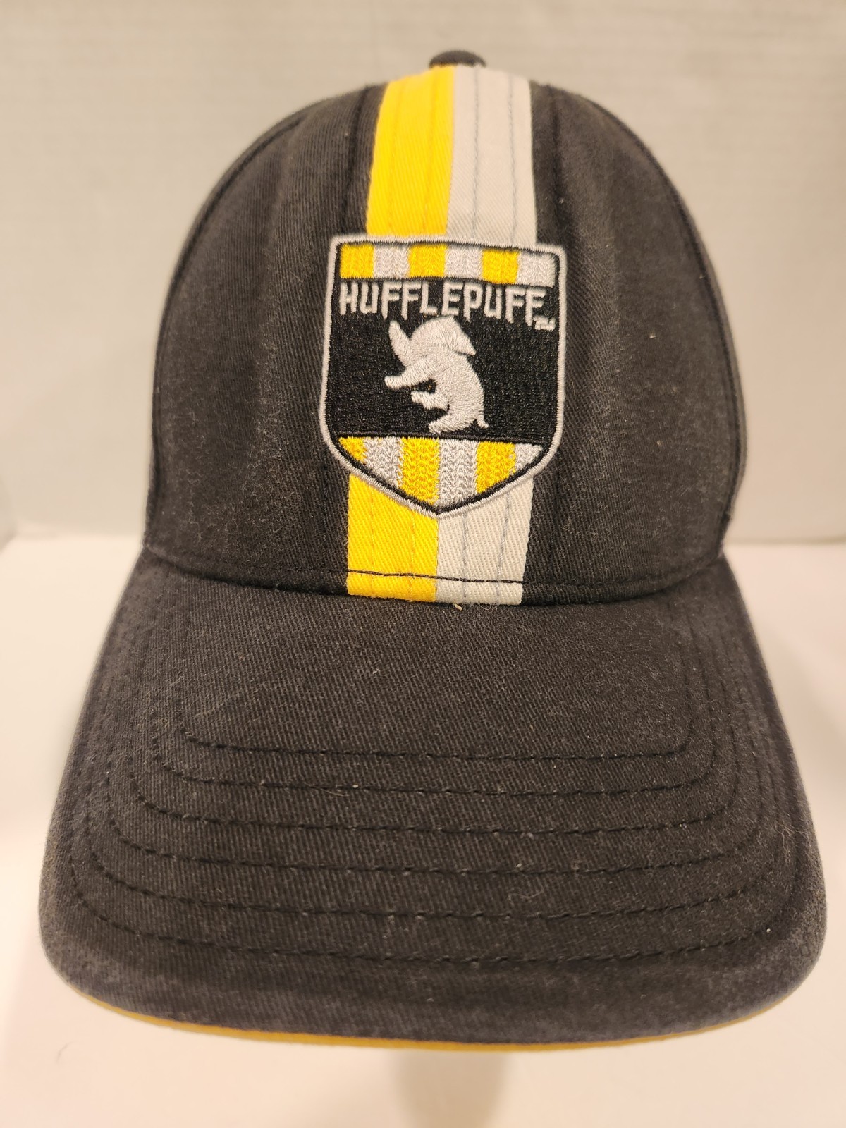 Harry Potter Hufflepuff Crest Black Hat Cap Universal Studios Embroidered Logo