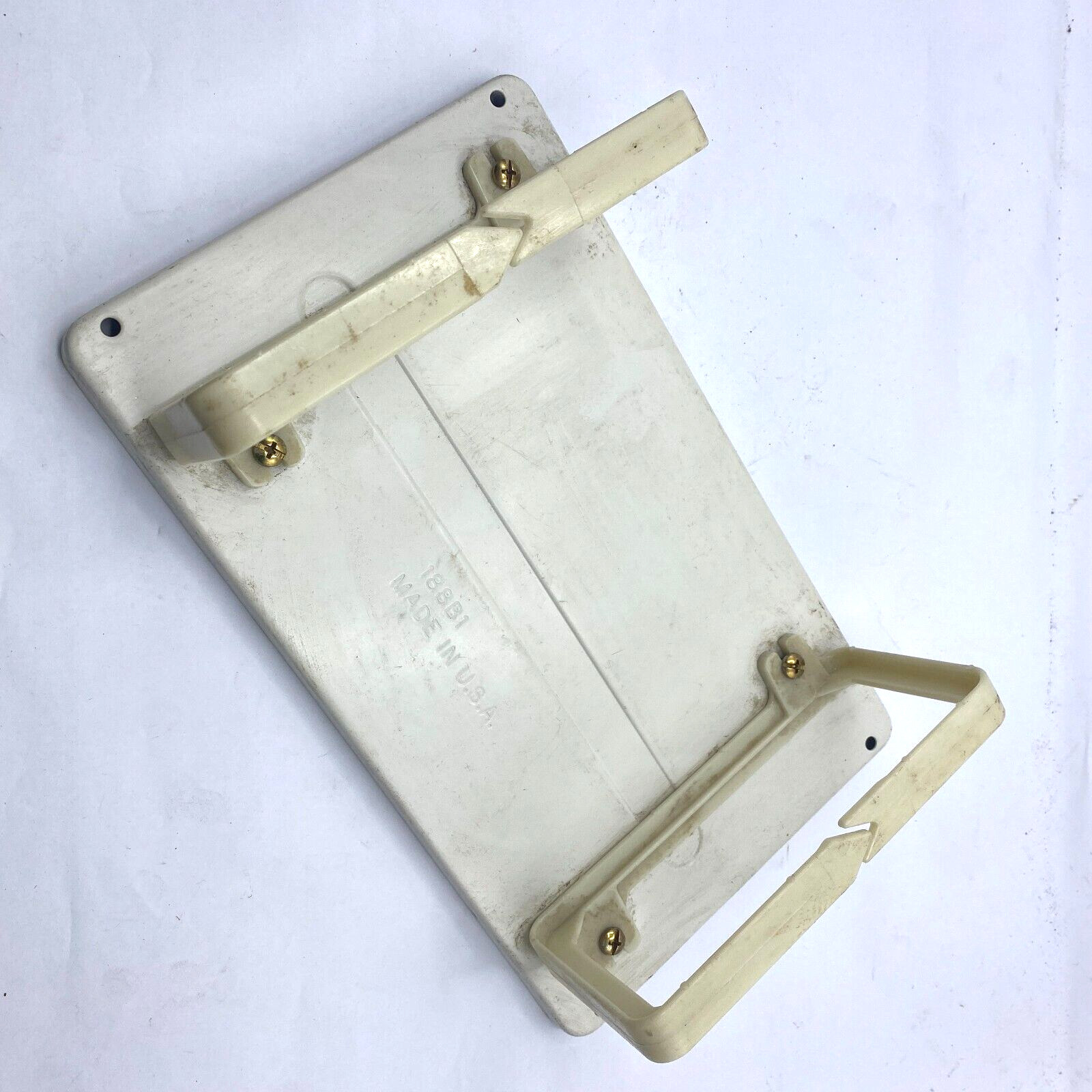 COMMSCOPE SYSTIMAX SOLUTIONS 188B BACKBOARD WITH LEGS 188B1 MADE IN USA🔔