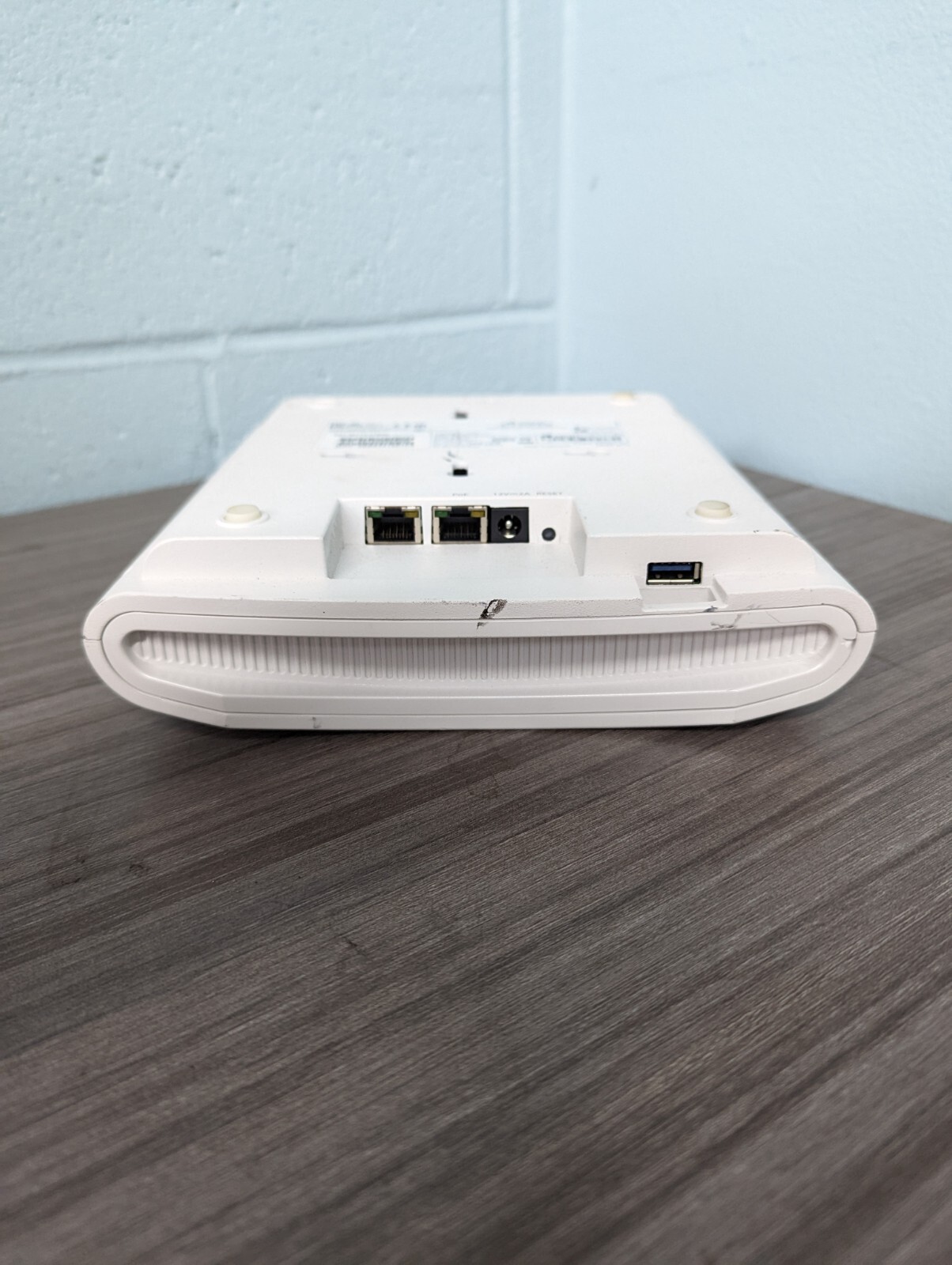 Ruckus ZoneFlex R710 Wireless Access Point 901-R710-US00