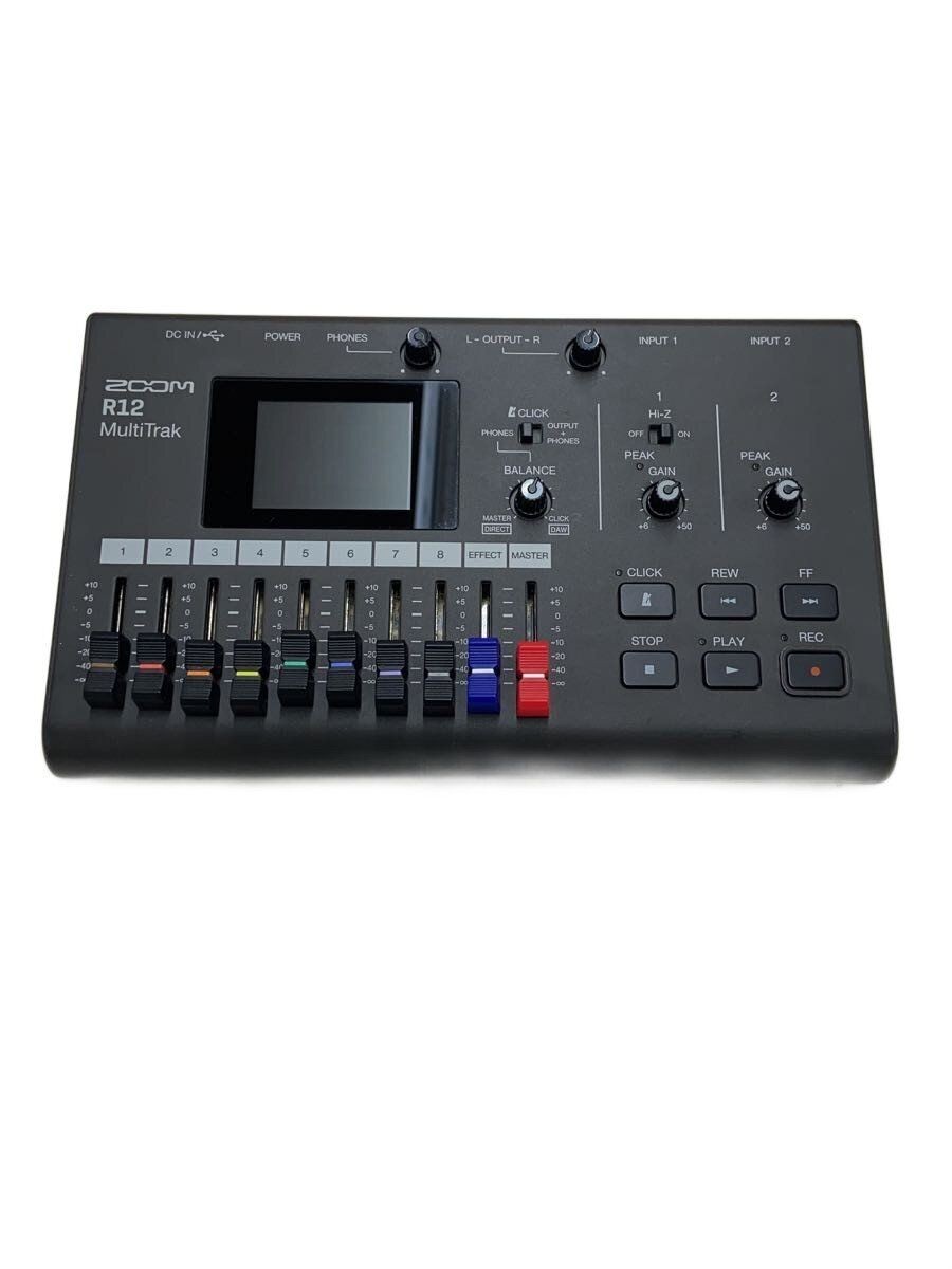 ZOOM Mixer R12 Used