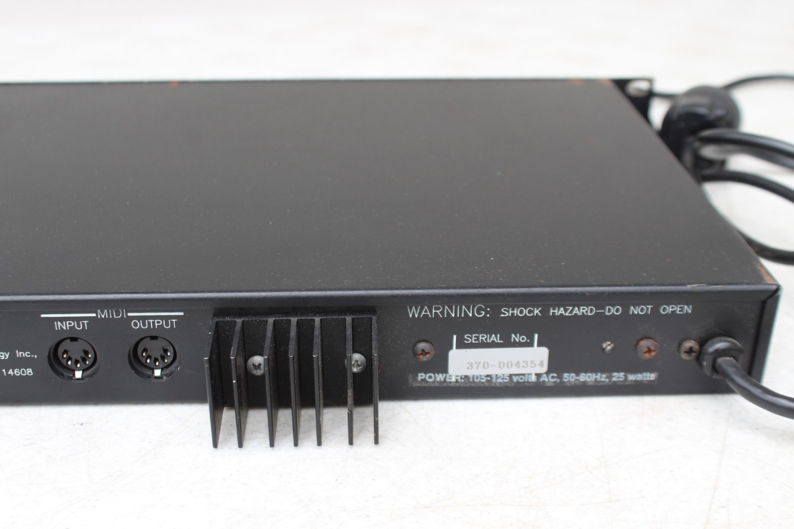ART MultiVerb EXT Multi-Effects Processor Delay Distortion Rack Mount 1990s